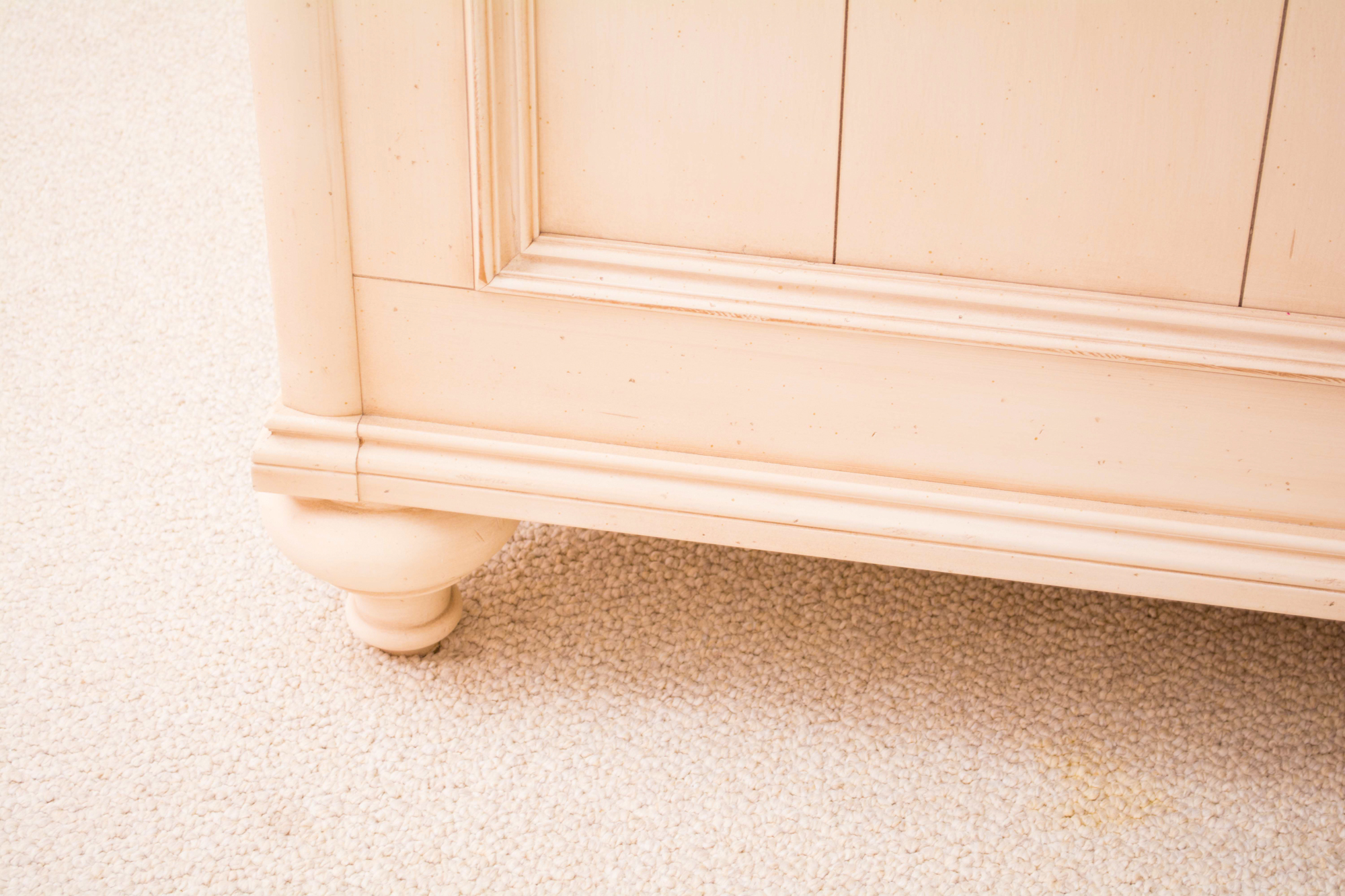 Ethan Allen "Robyn" Full Size Sleigh Bed