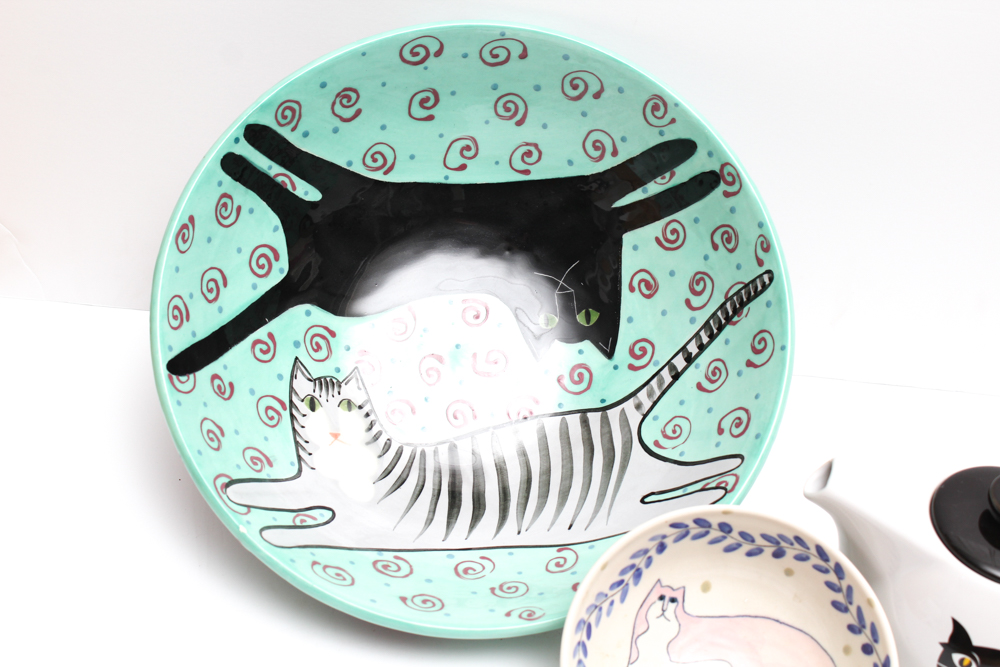 Solveig Cox Hand Thrown and Hand-Painted Bowl with Cat Decor