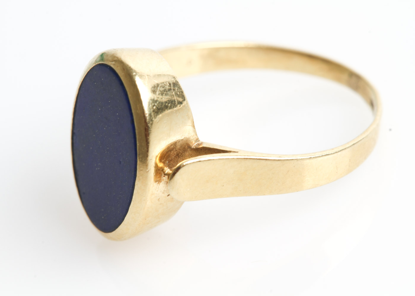 Vintage 10K Yellow Gold and Lapis Lazuli Ring