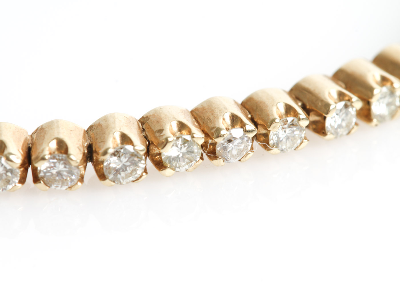 Vintage 14K Yellow Gold and 2.00 CTW Diamond Tennis Bracelet