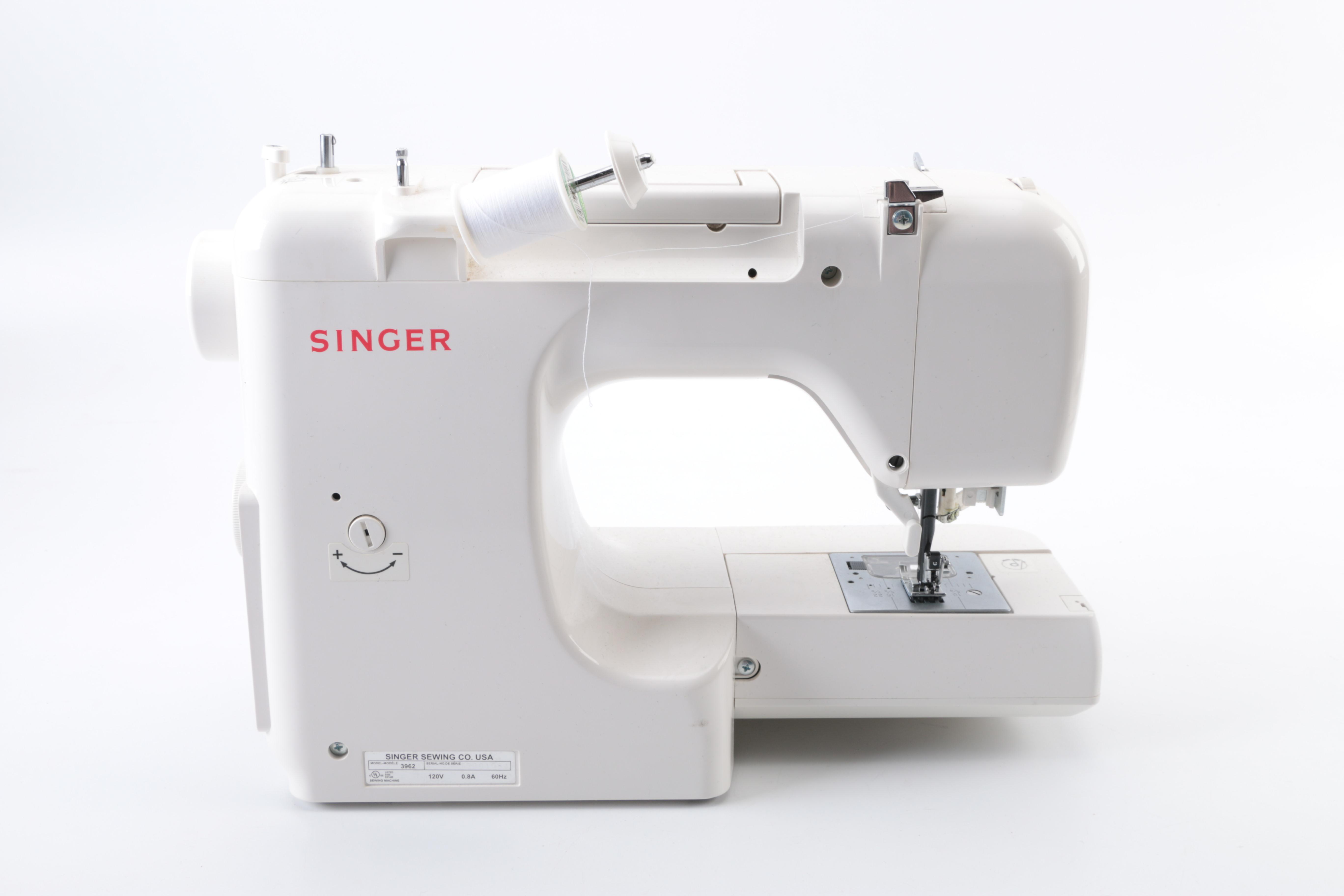 Singer 3962 Sewing Machine with Case
