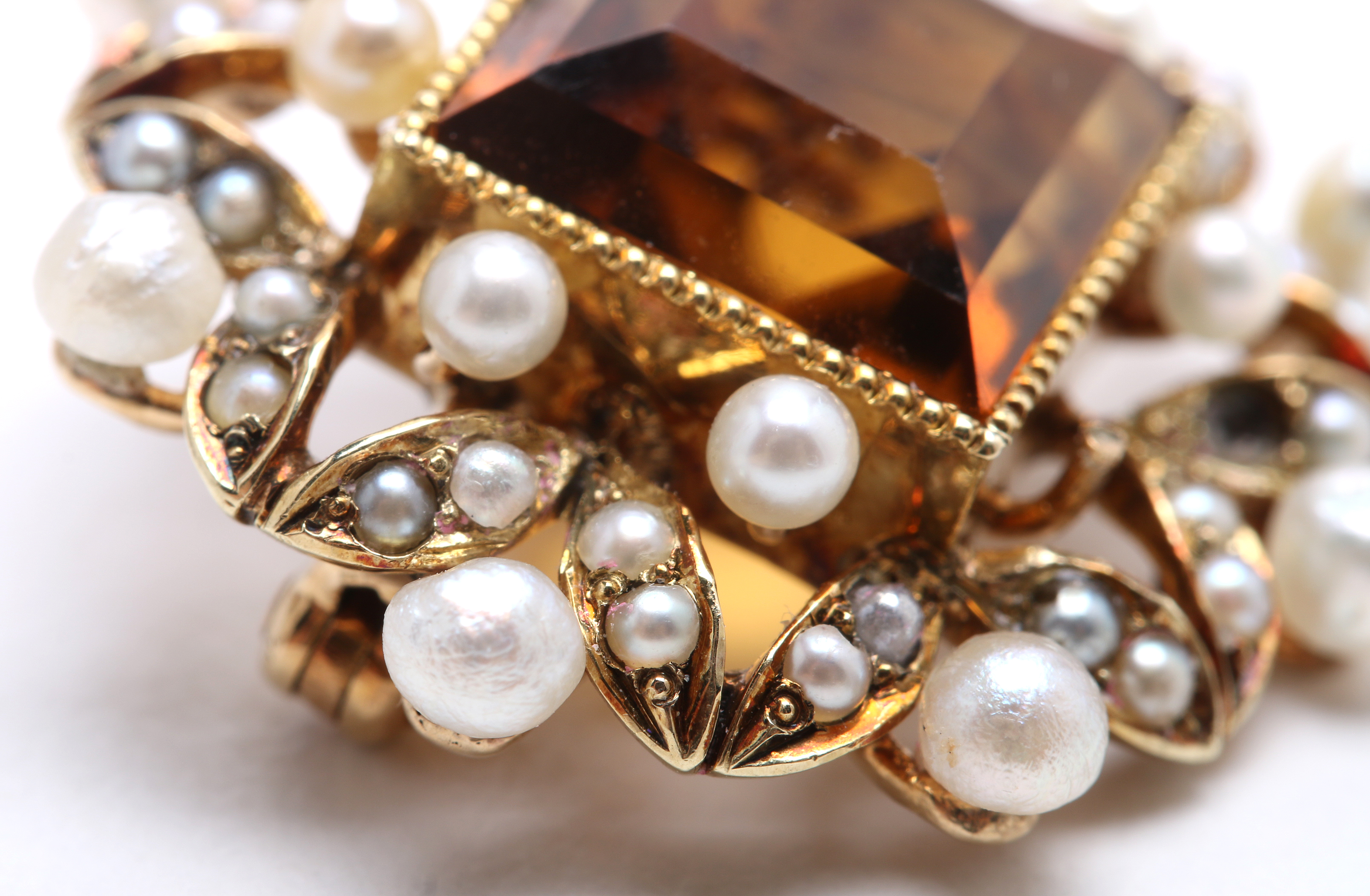 Vintage 14K Yellow Gold Brooch with Citrine and Seed Pearls