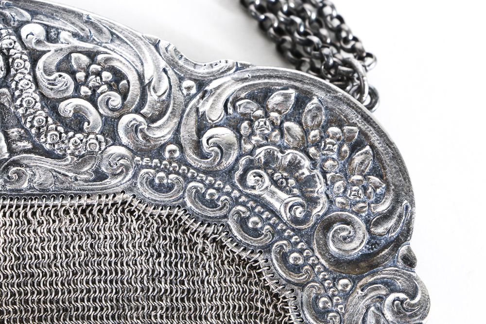 19th Century German Repoussé 800 Silver Mesh Handbag