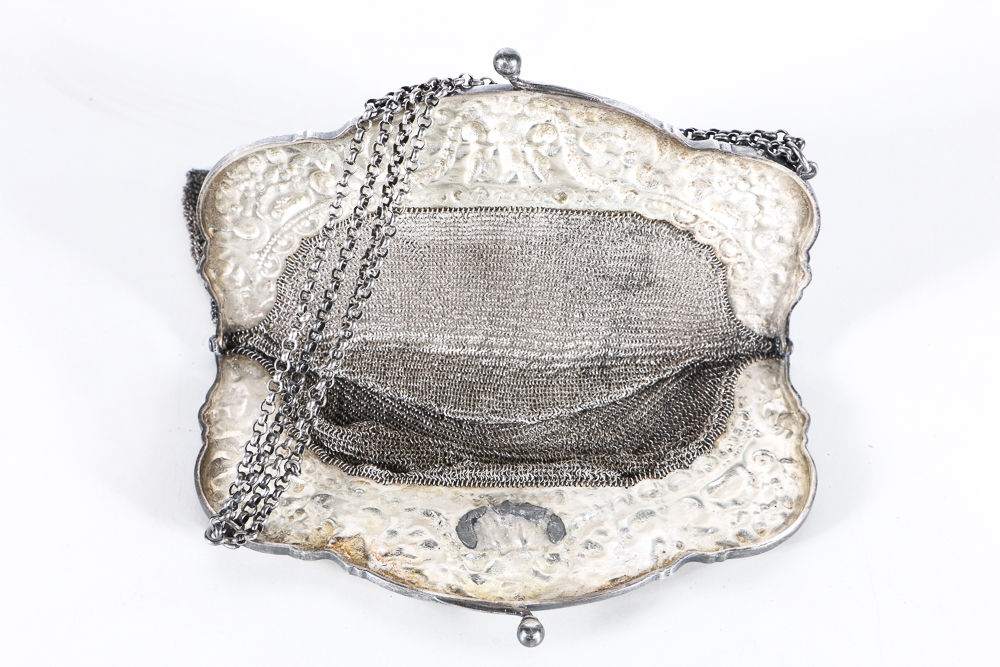 19th Century German Repoussé 800 Silver Mesh Handbag