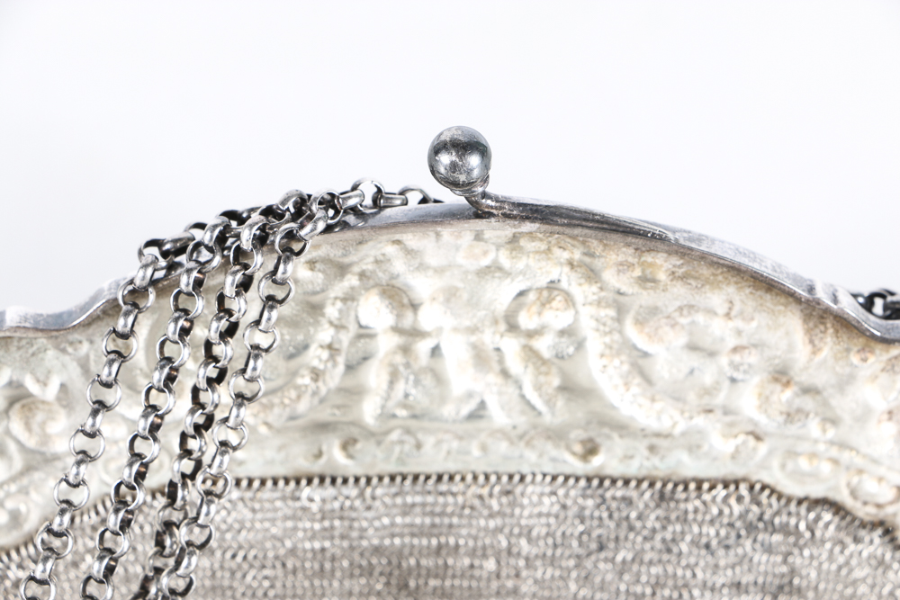 19th Century German Repoussé 800 Silver Mesh Handbag
