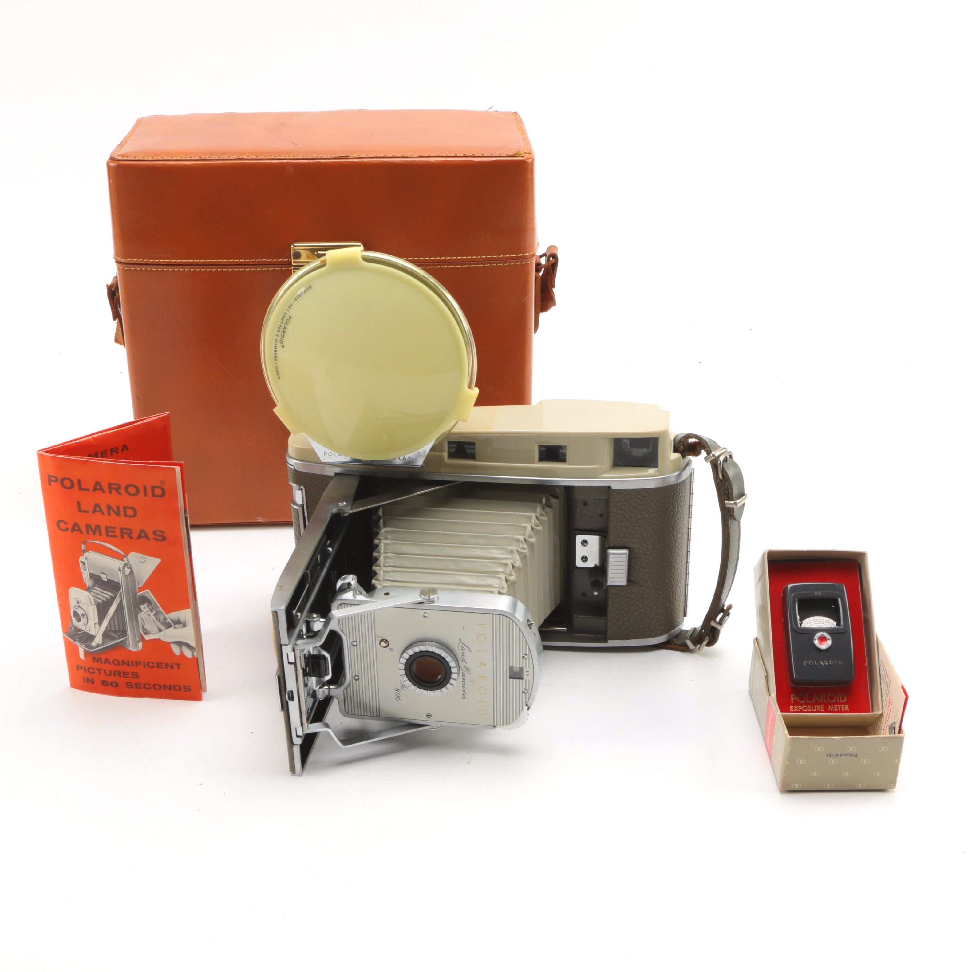 Vintage Polaroid "The 800" Land Camera