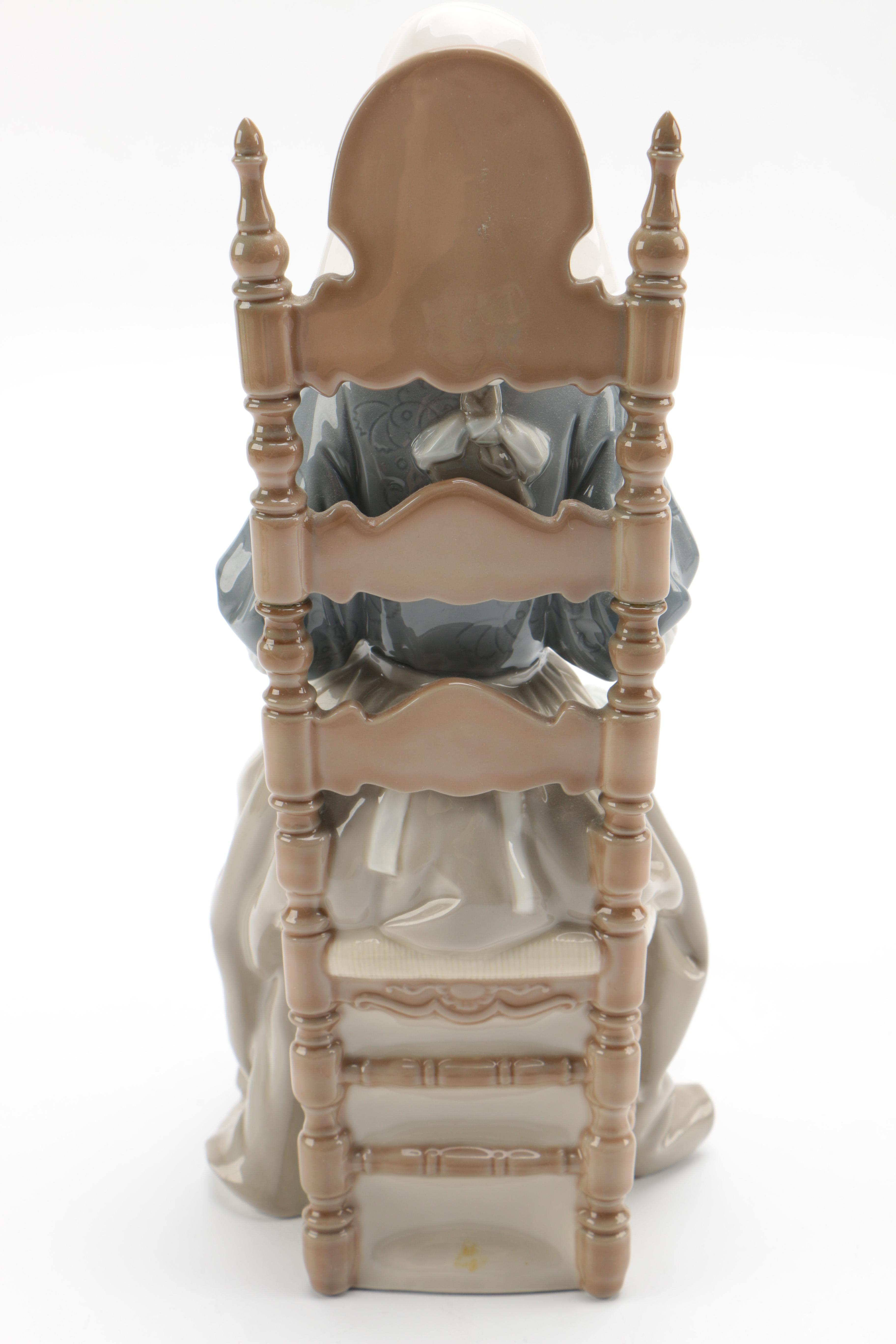 1974 Lladró "Insular Embroideress" Porcelain Figurine