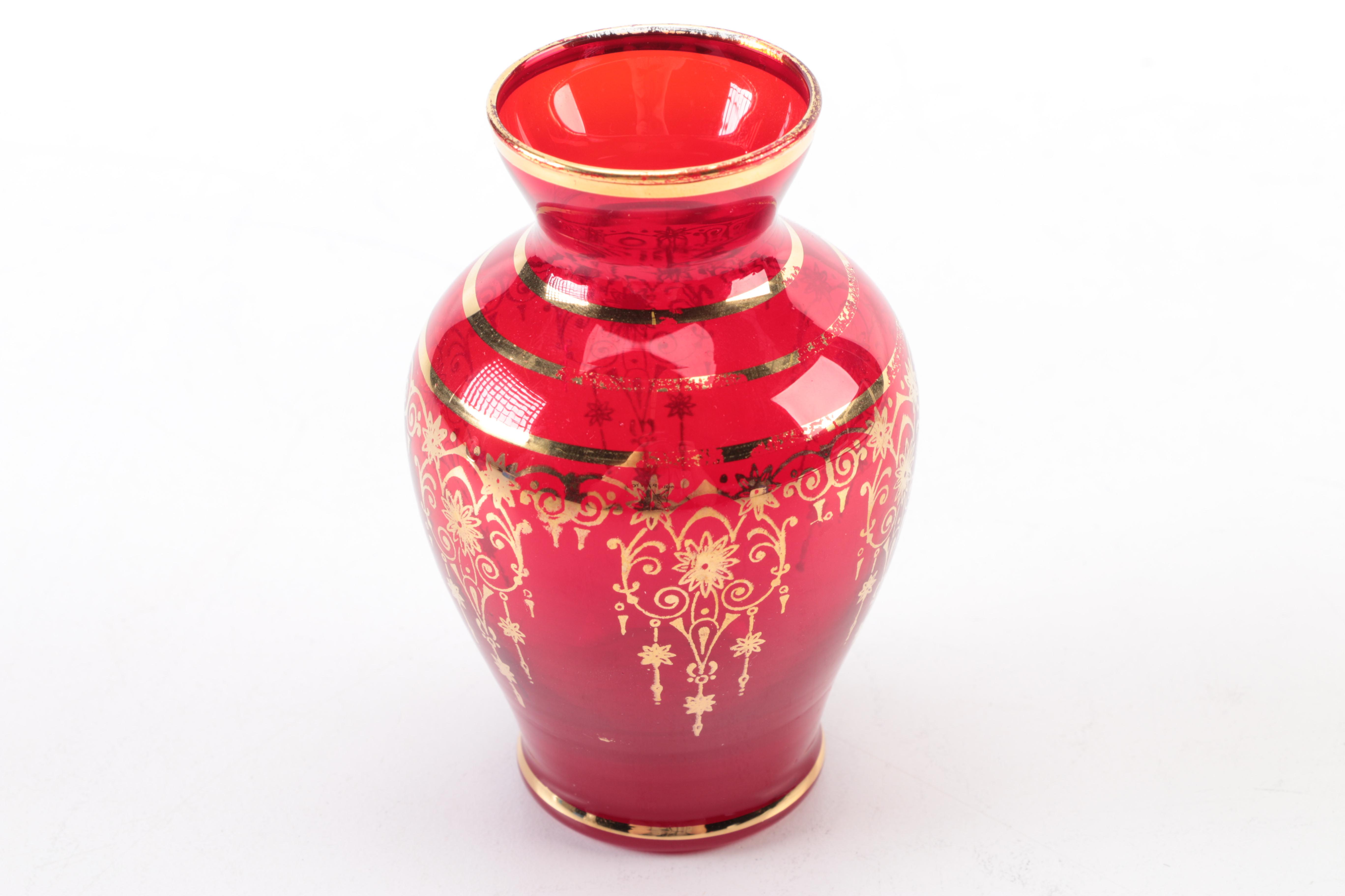 Art Glass Decor Including a Continental Paperweight