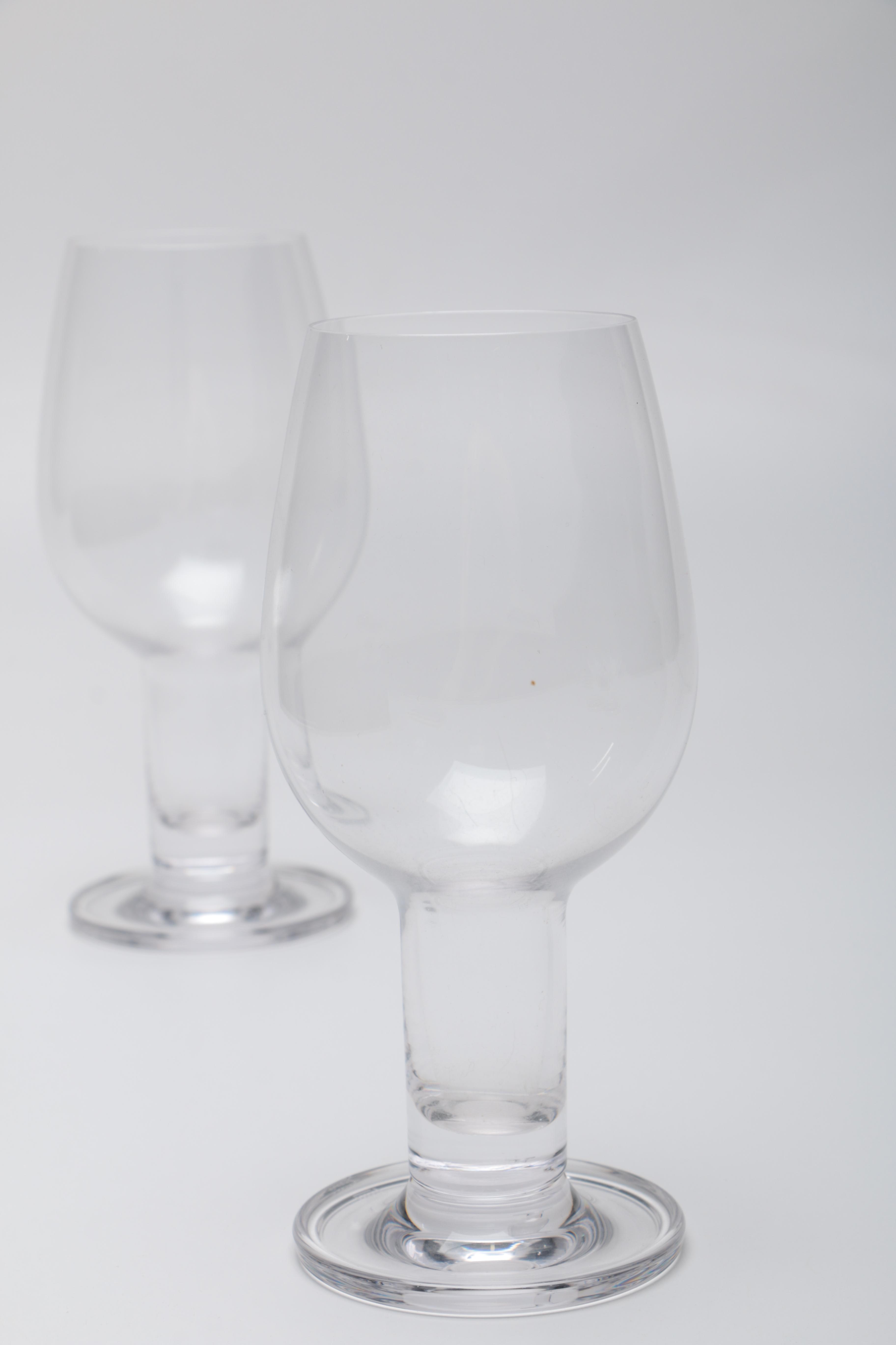 Clear Ale Glasses With Hollow Stems