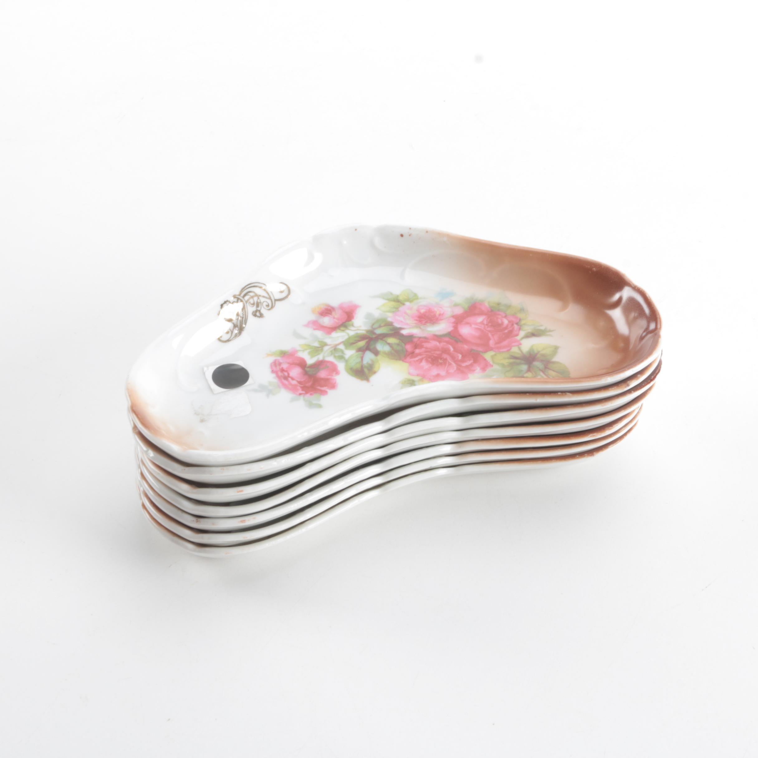 Set of Triangular Porcelain Bone Plates