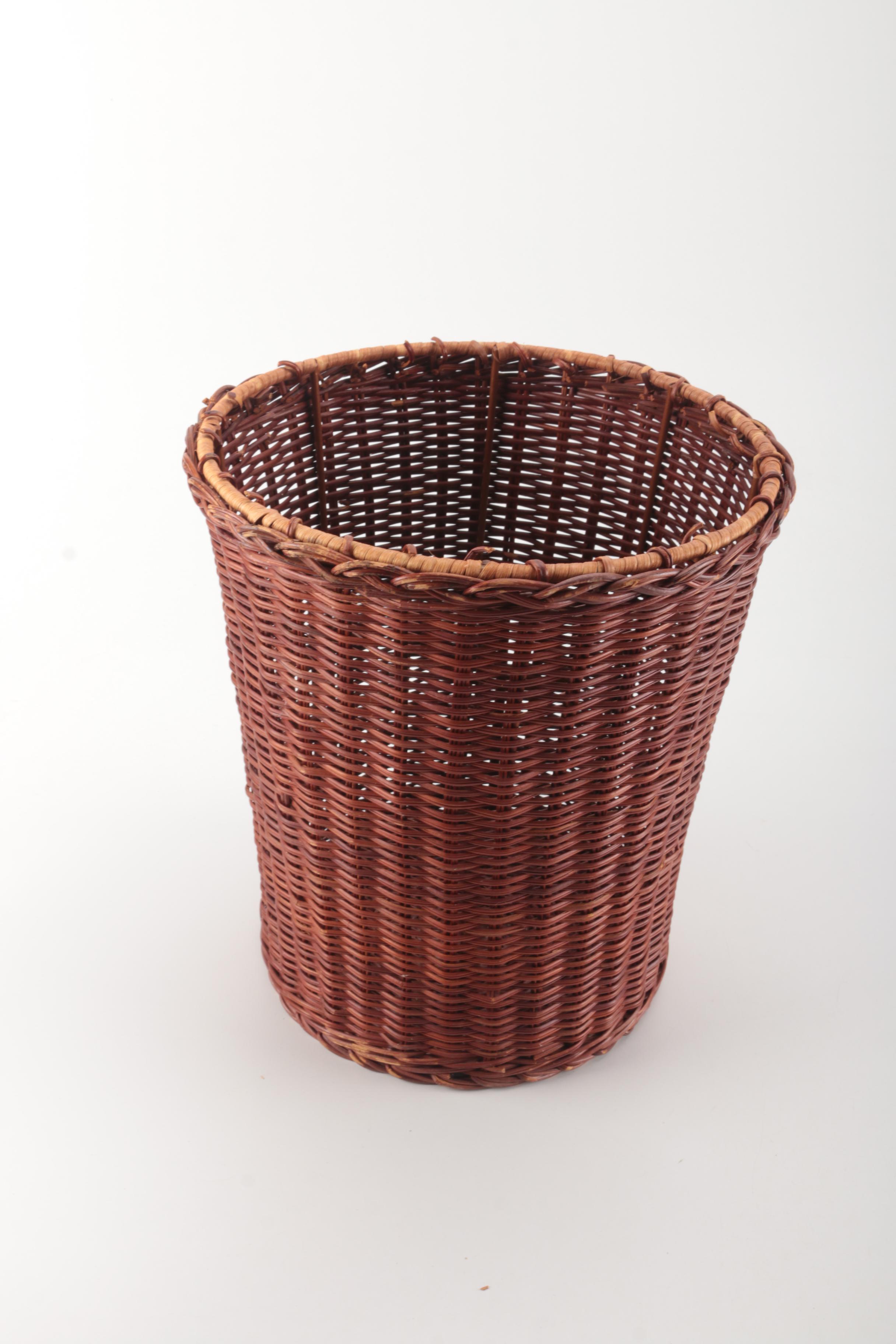 Brown Wicker Bathroom Set