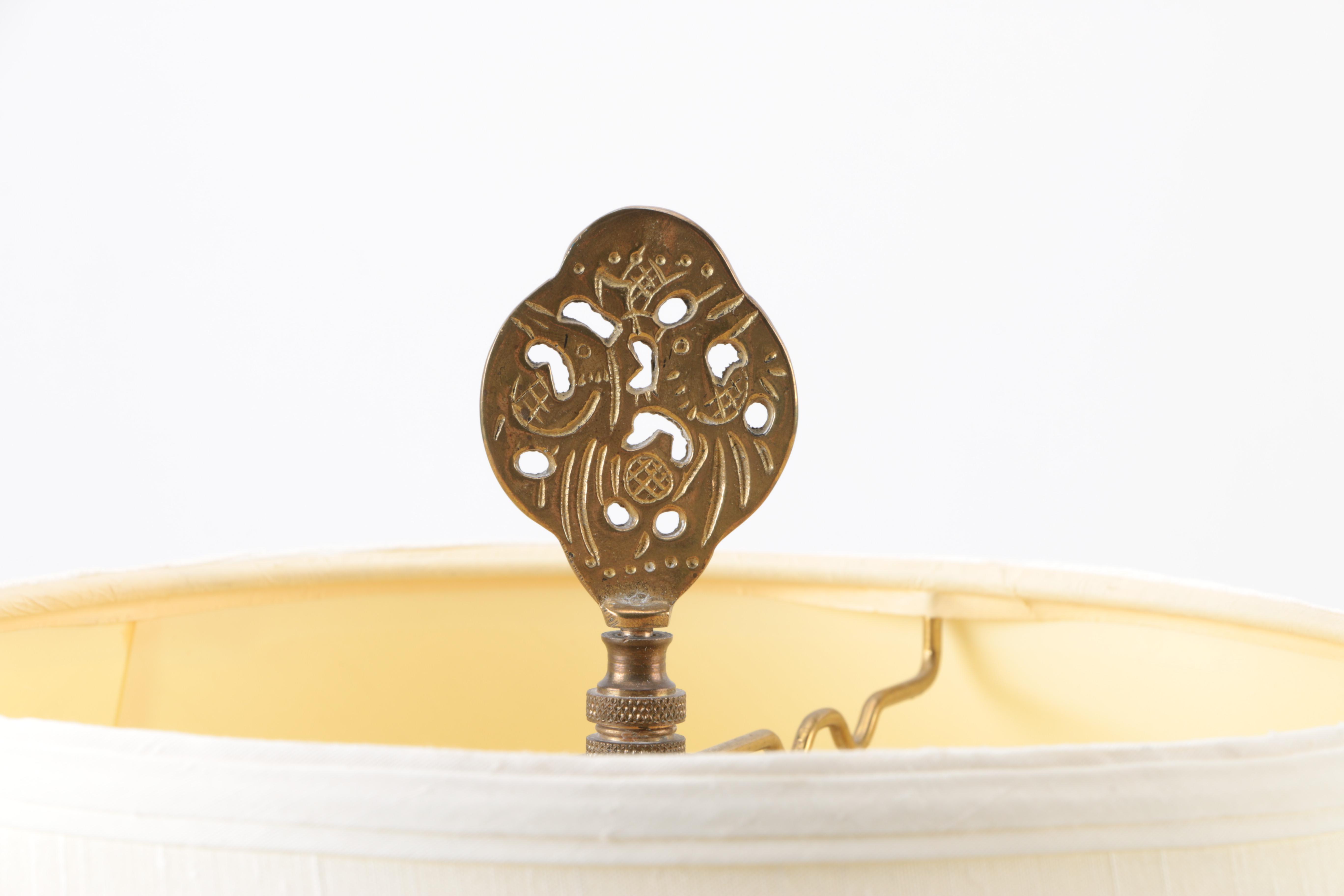 Japanese Porcelain Table Lamp with Wooden Base