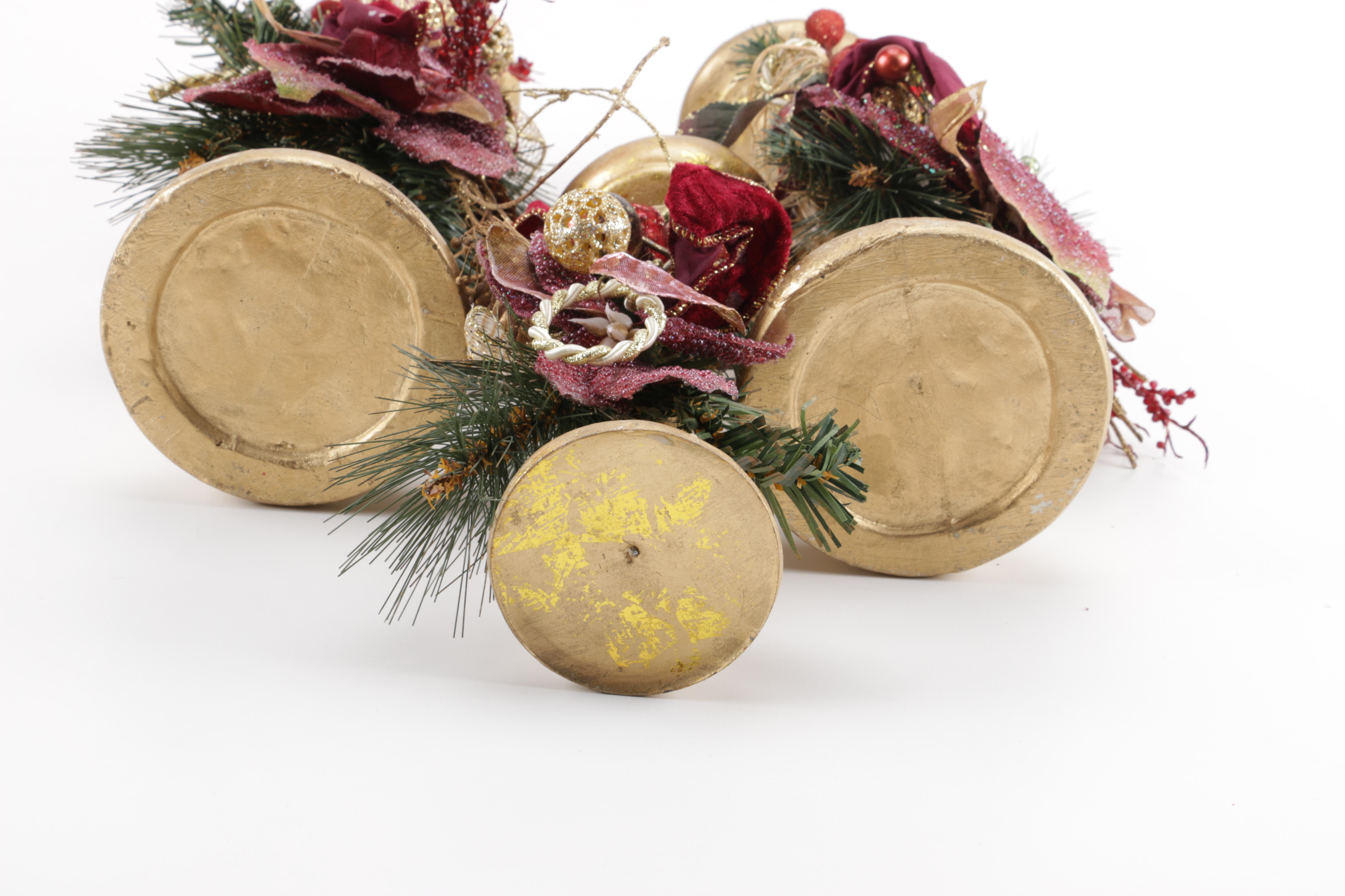 Winter Holiday Gold Tone Pillars