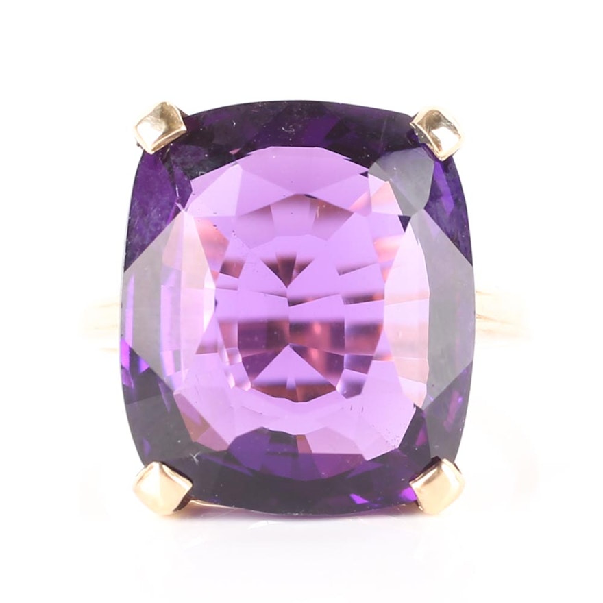 14K Yellow Gold 11.75 CTS Amethyst Ring