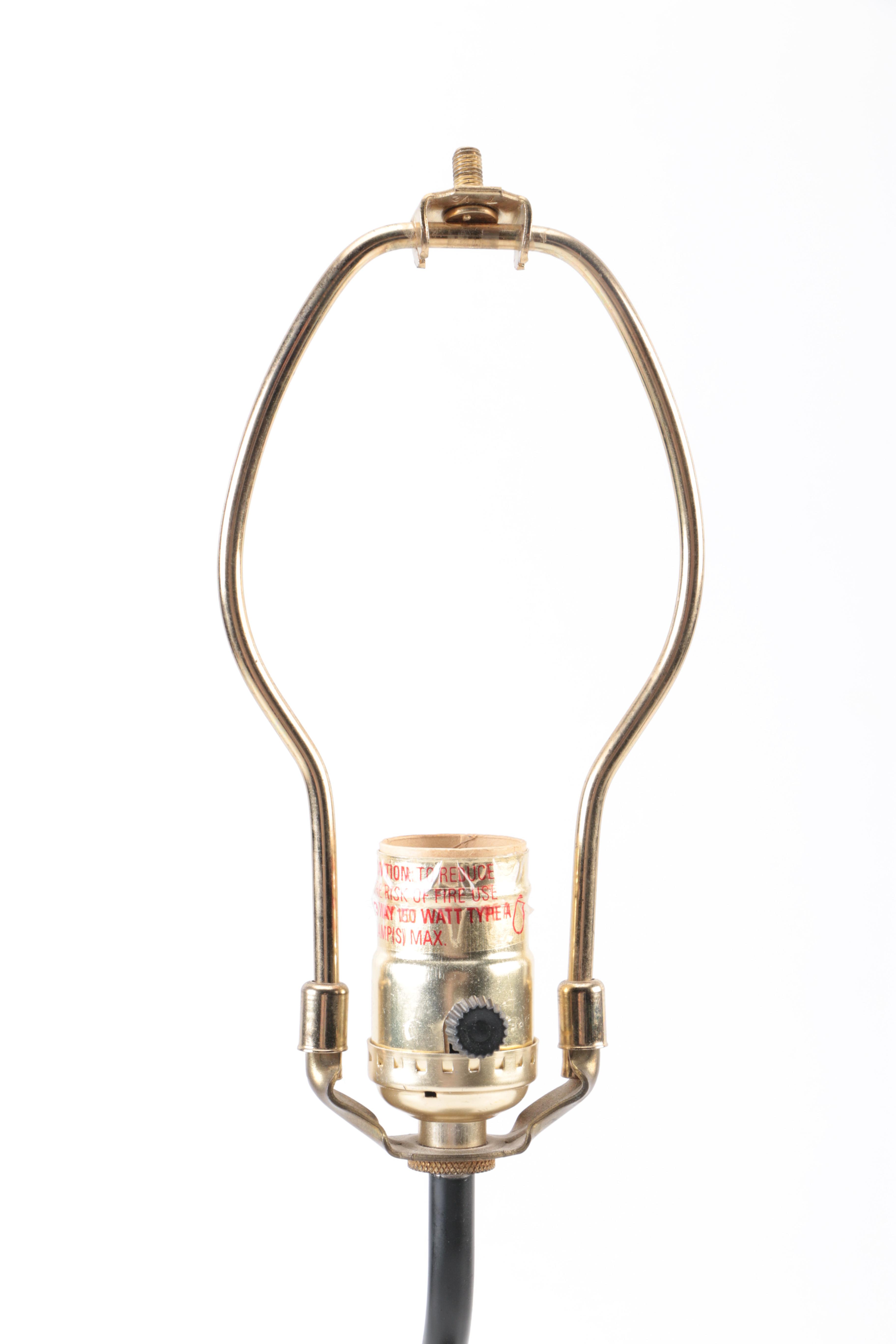 Chinese Inspired Figure Ceramic Lamp