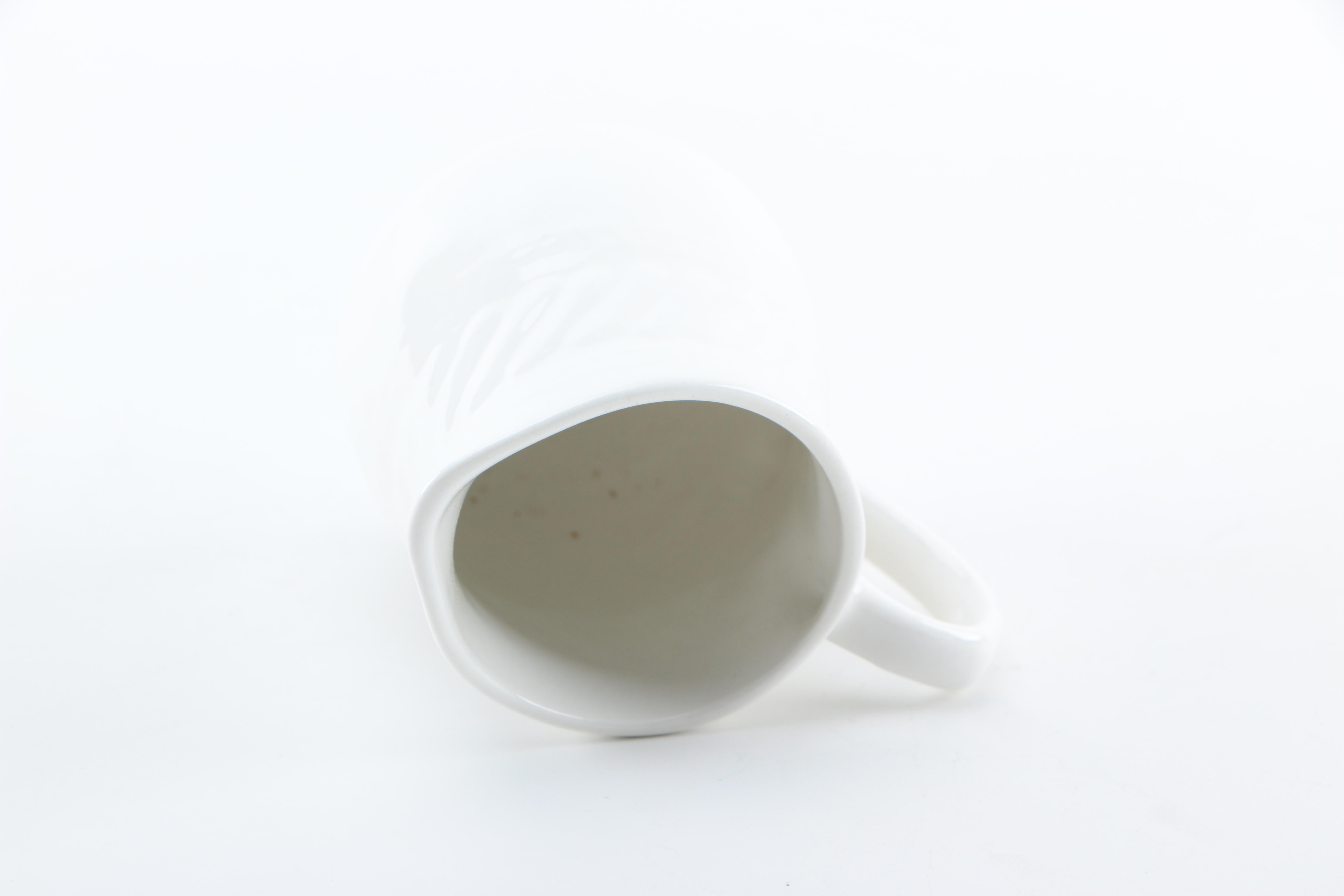 White Bowls and Creamer and Sugar Set by Gibson Housewares