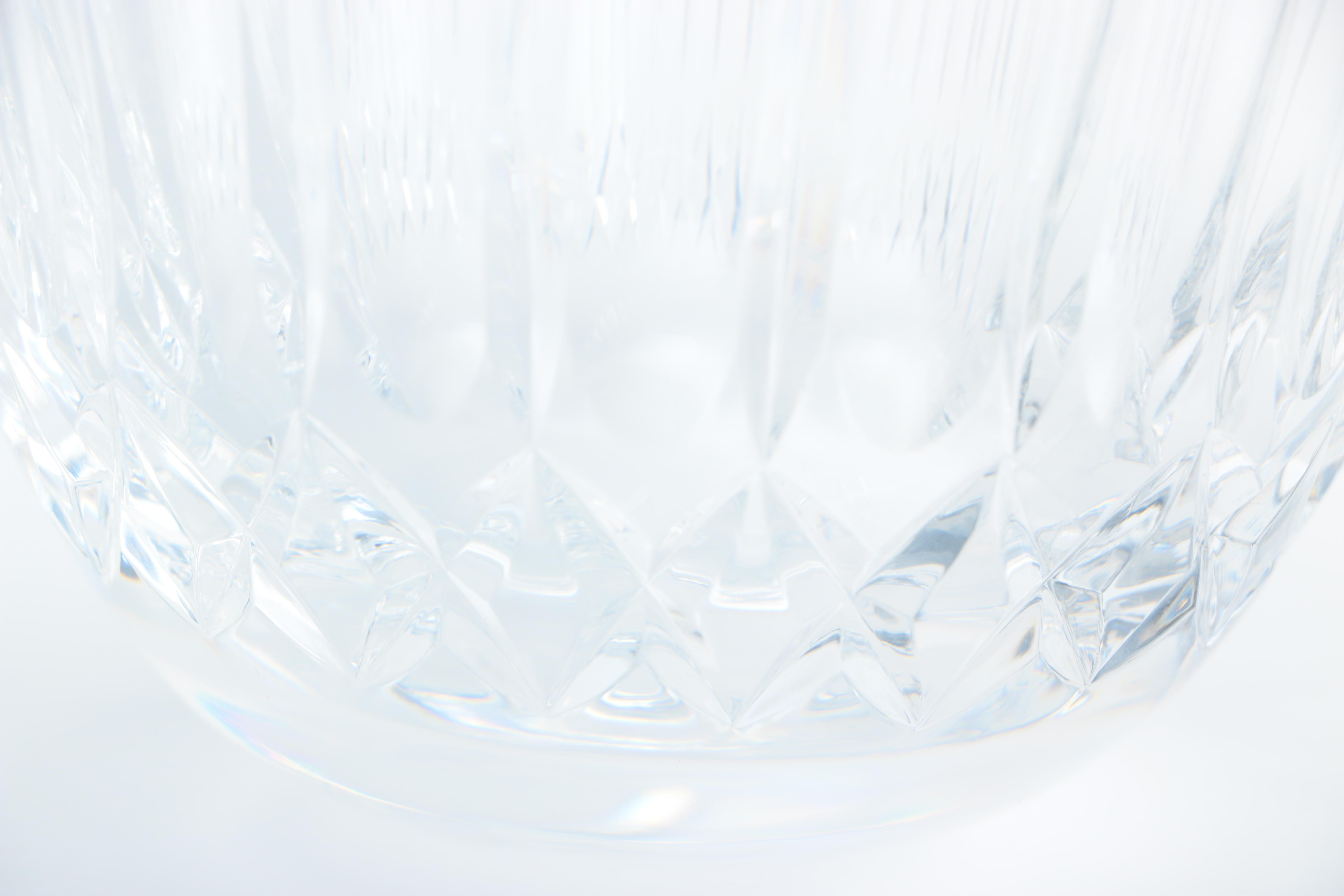 Crystal Bowl From Design Guild With Metal Wire Holder