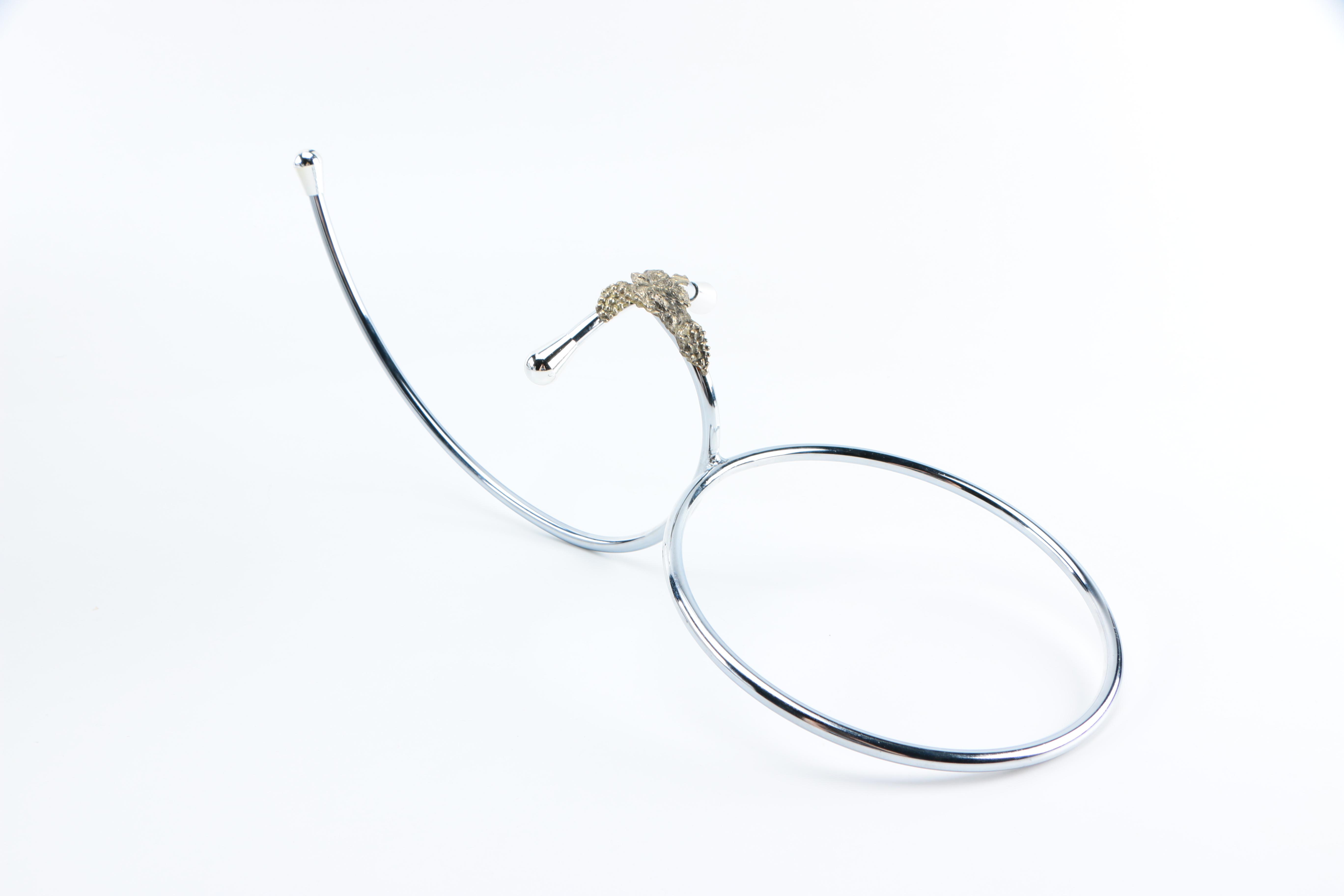 Crystal Bowl From Design Guild With Metal Wire Holder