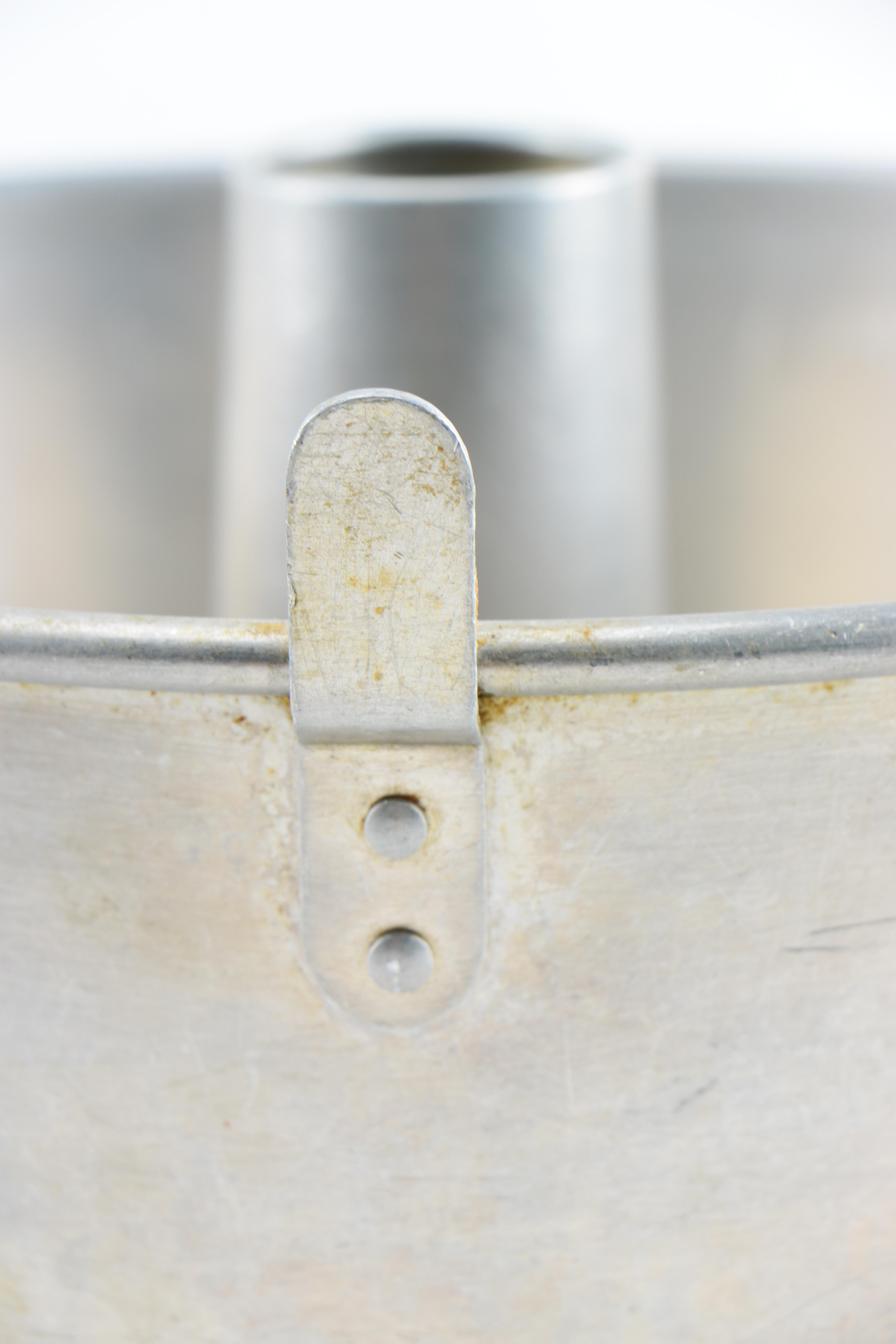 Baking Trays and Liners