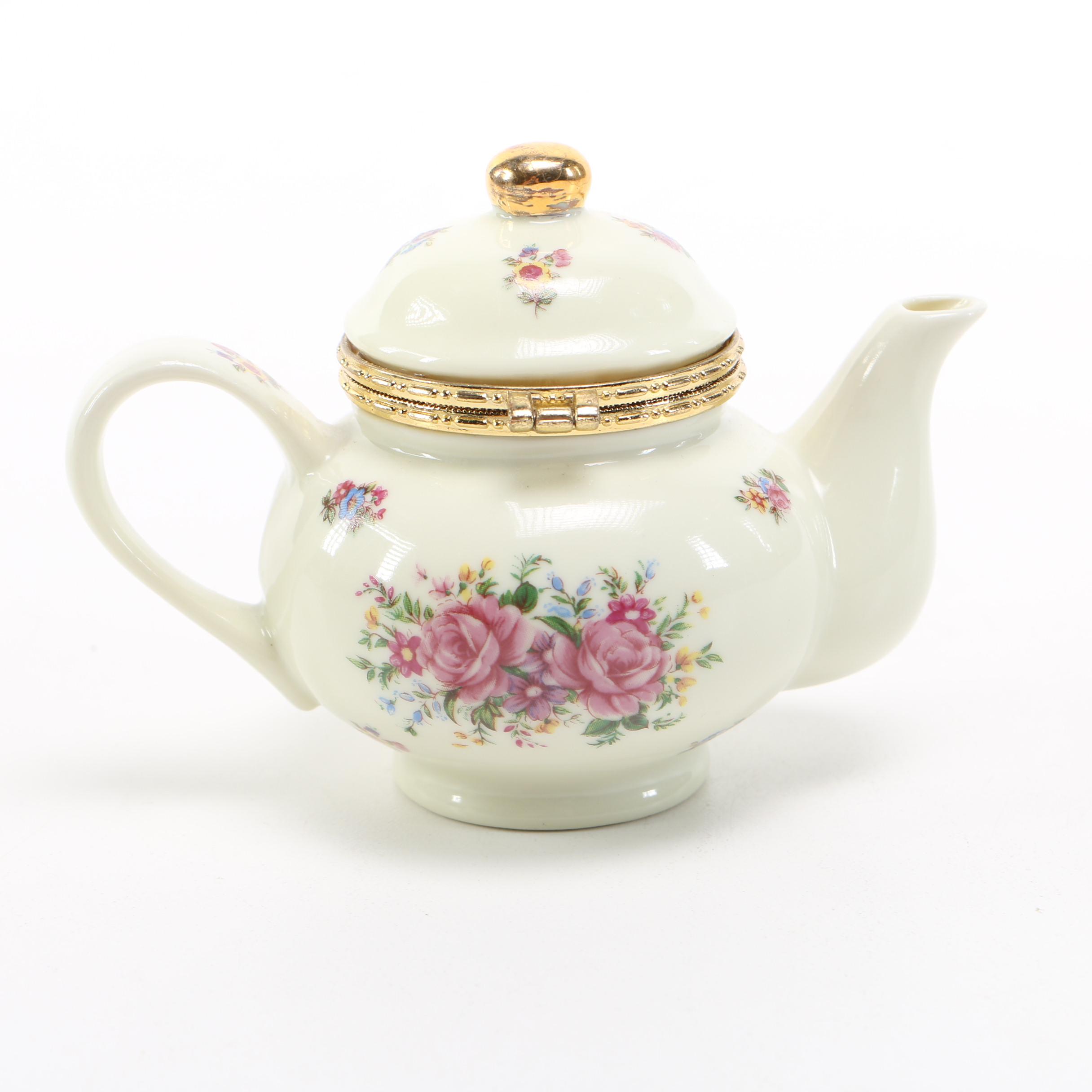 Pair of Formalities White Porcelain Teapot-Form Boxes