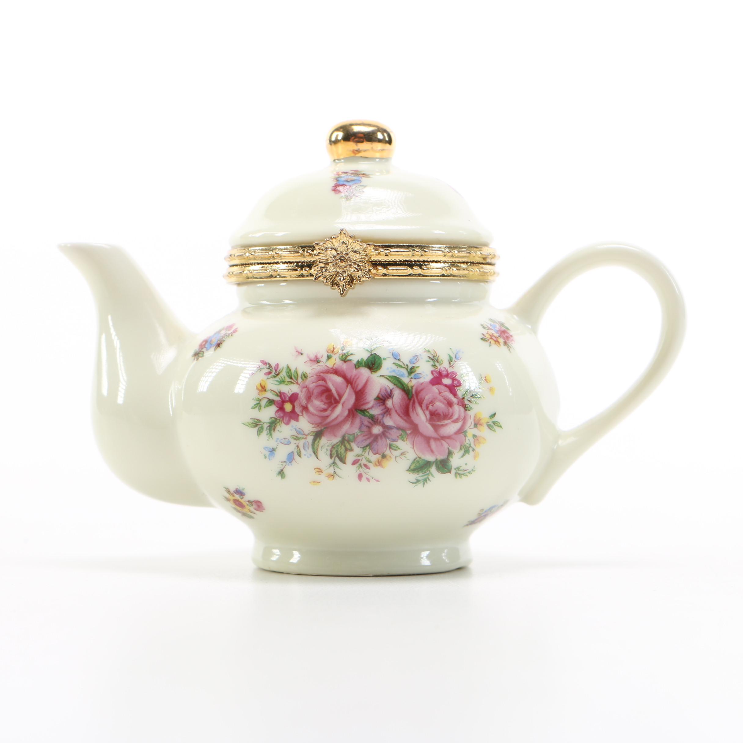 Pair of Formalities White Porcelain Teapot-Form Boxes