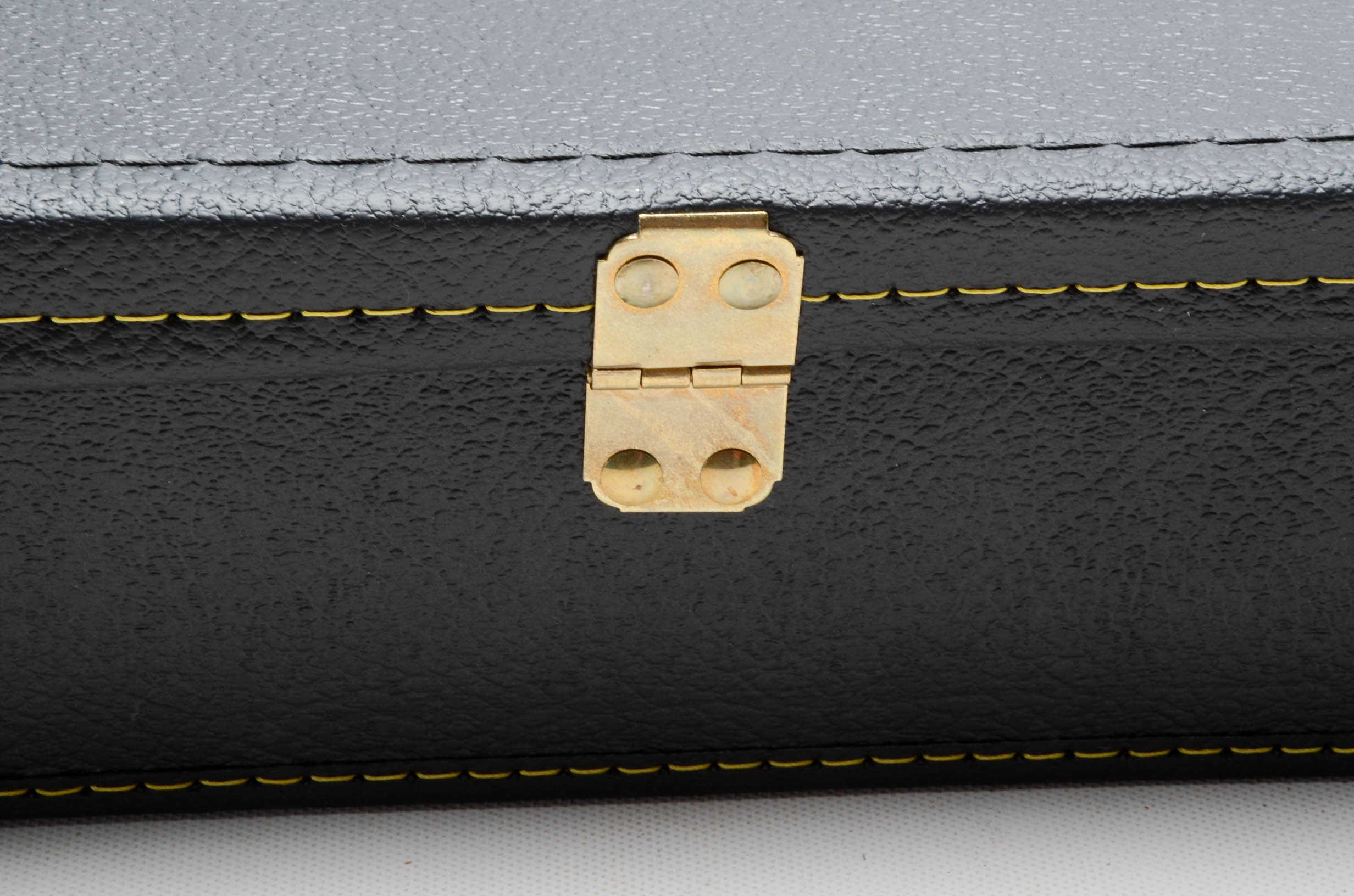 Appalachian Teardrop Dulcimer and Case