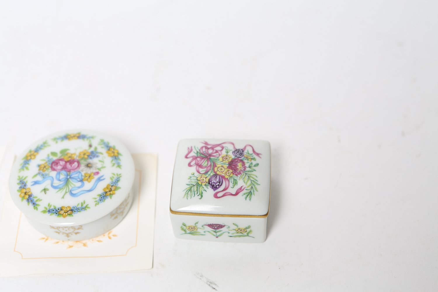 Vintage Cadeaux D'Amour Limoges Porcelain Trinket Boxes