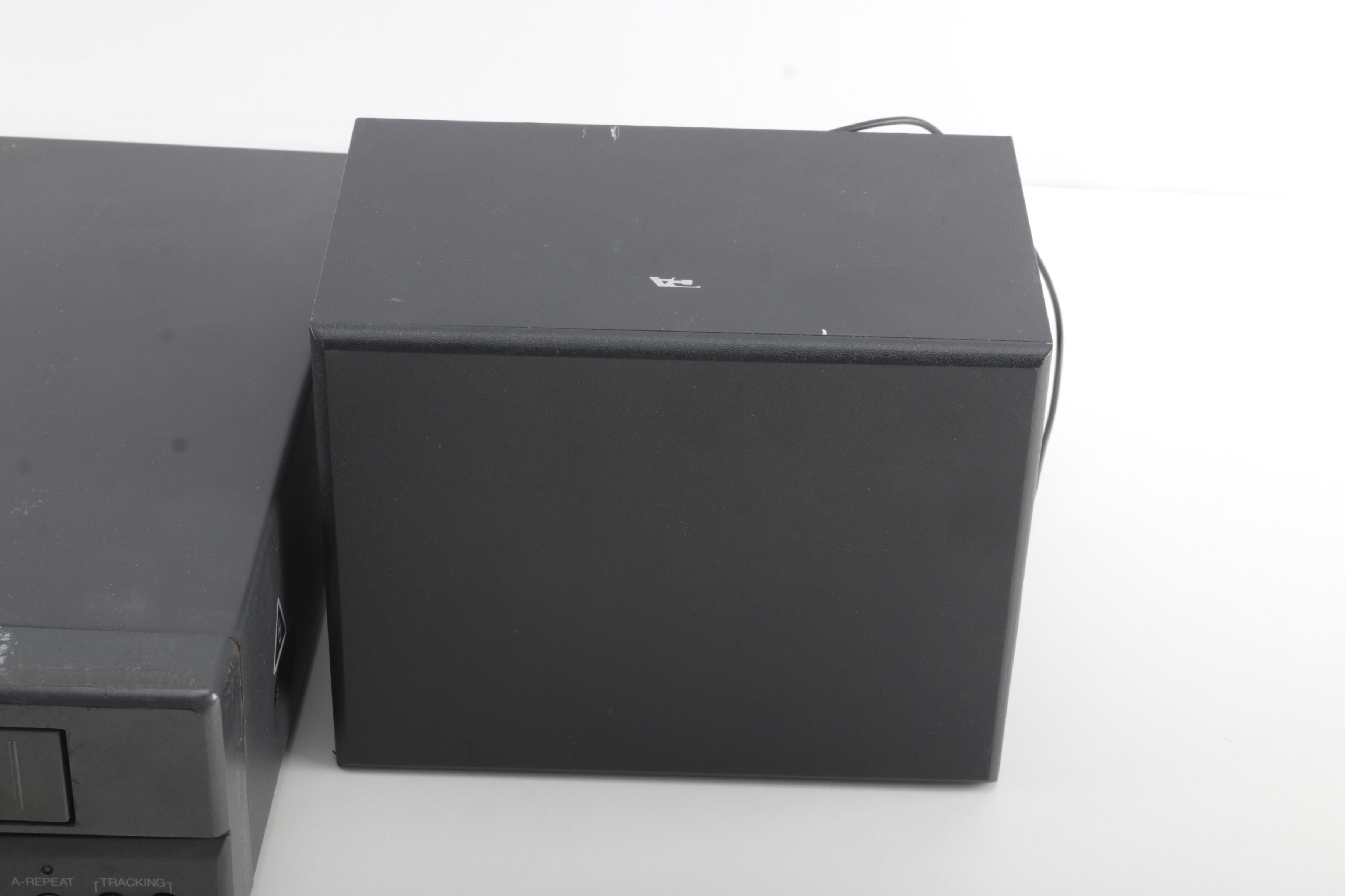 Audiovox AVP-6750M VHS Player with CA Speakers