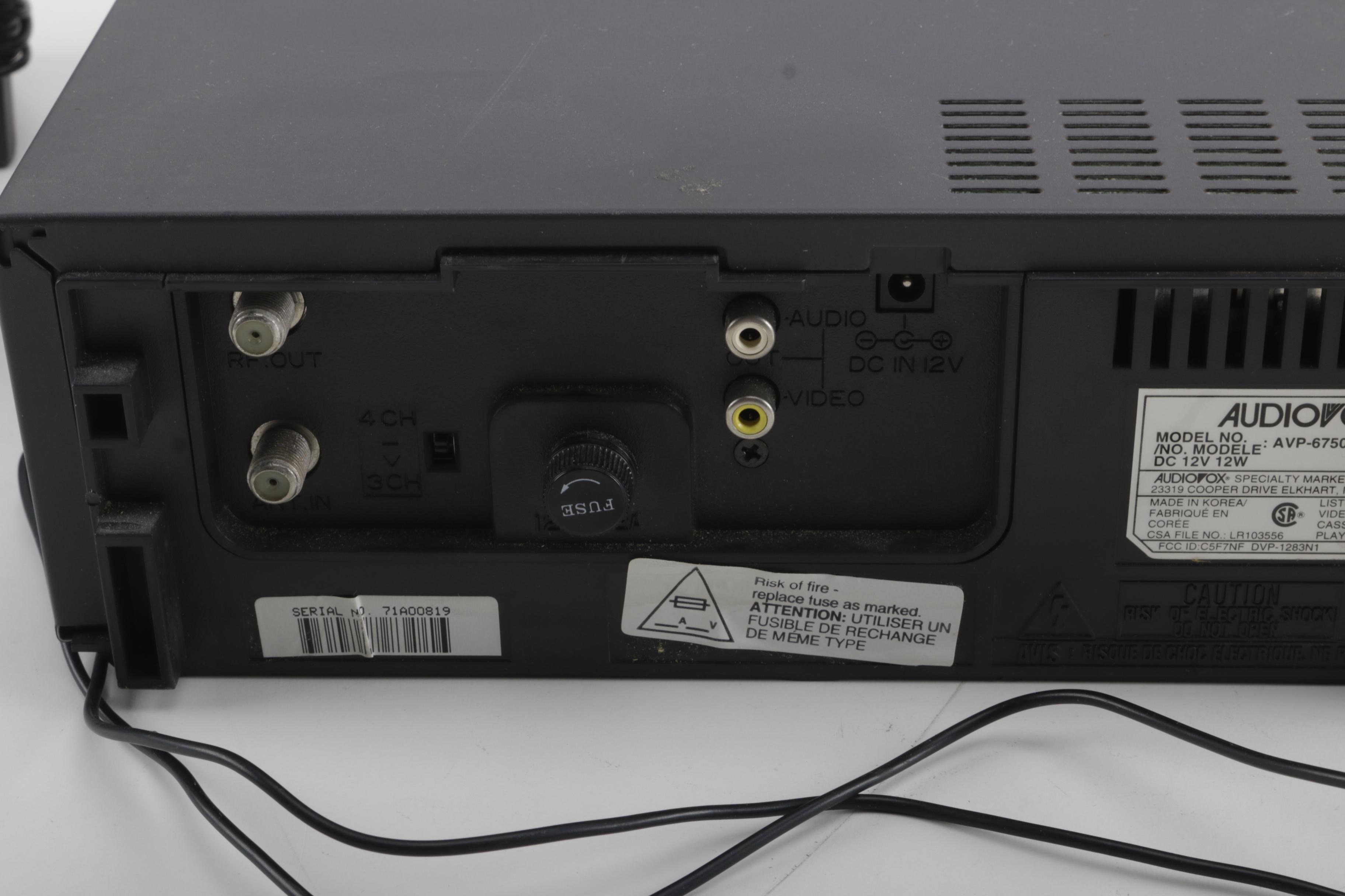 Audiovox AVP-6750M VHS Player with CA Speakers