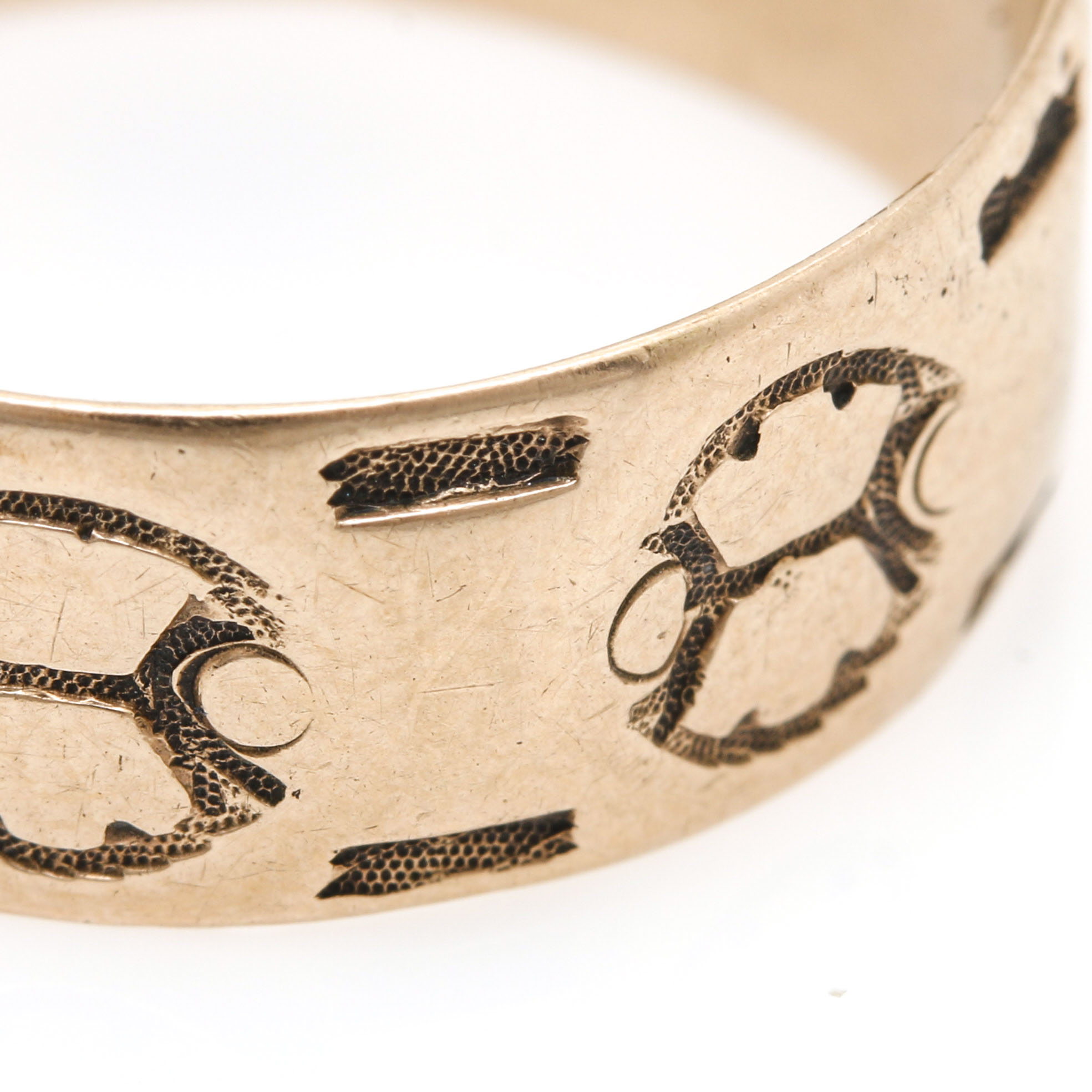 10K Yellow Gold Bundle of Wheat Motif Ring Band