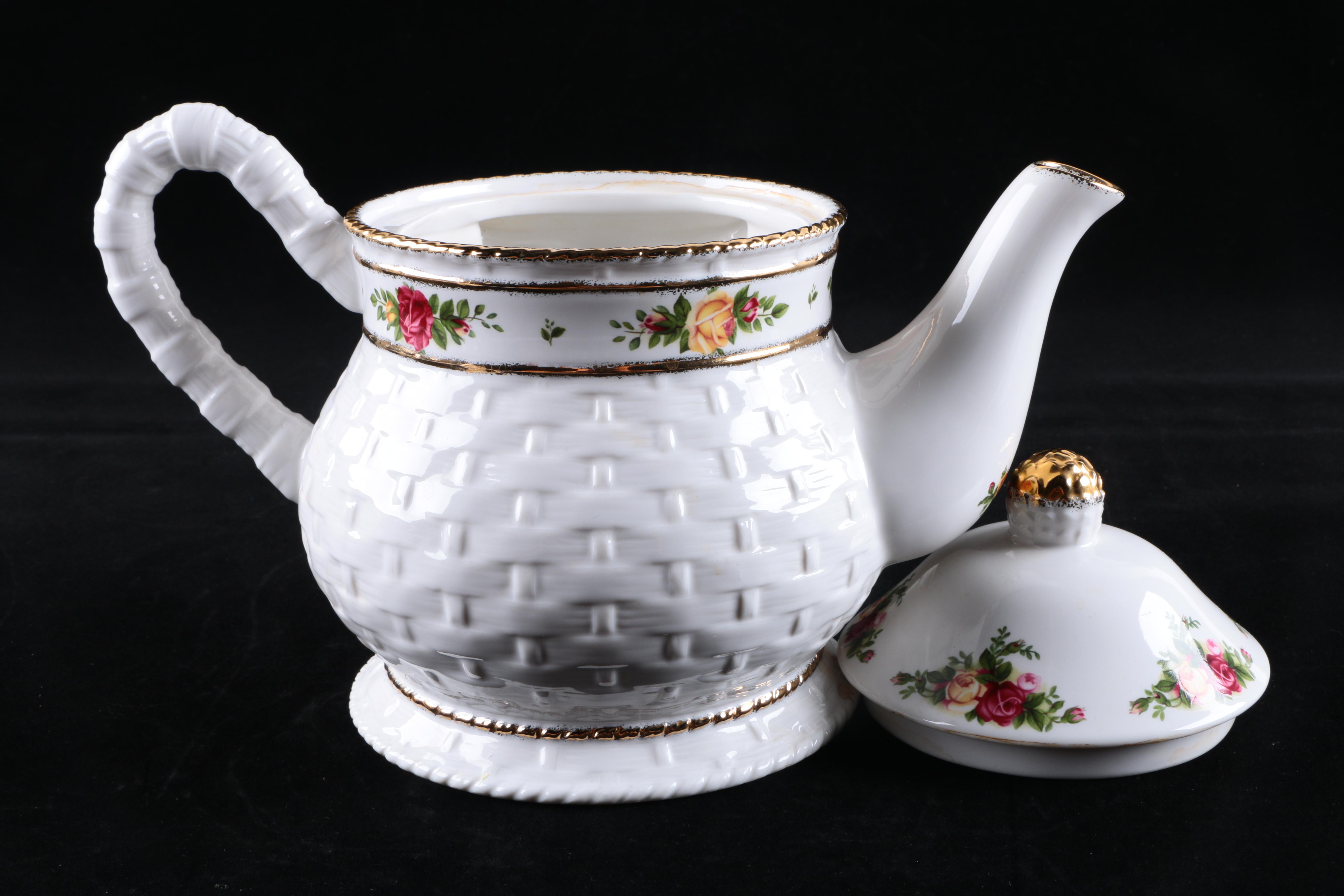 Royal Albert "Old Country Roses" Tableware