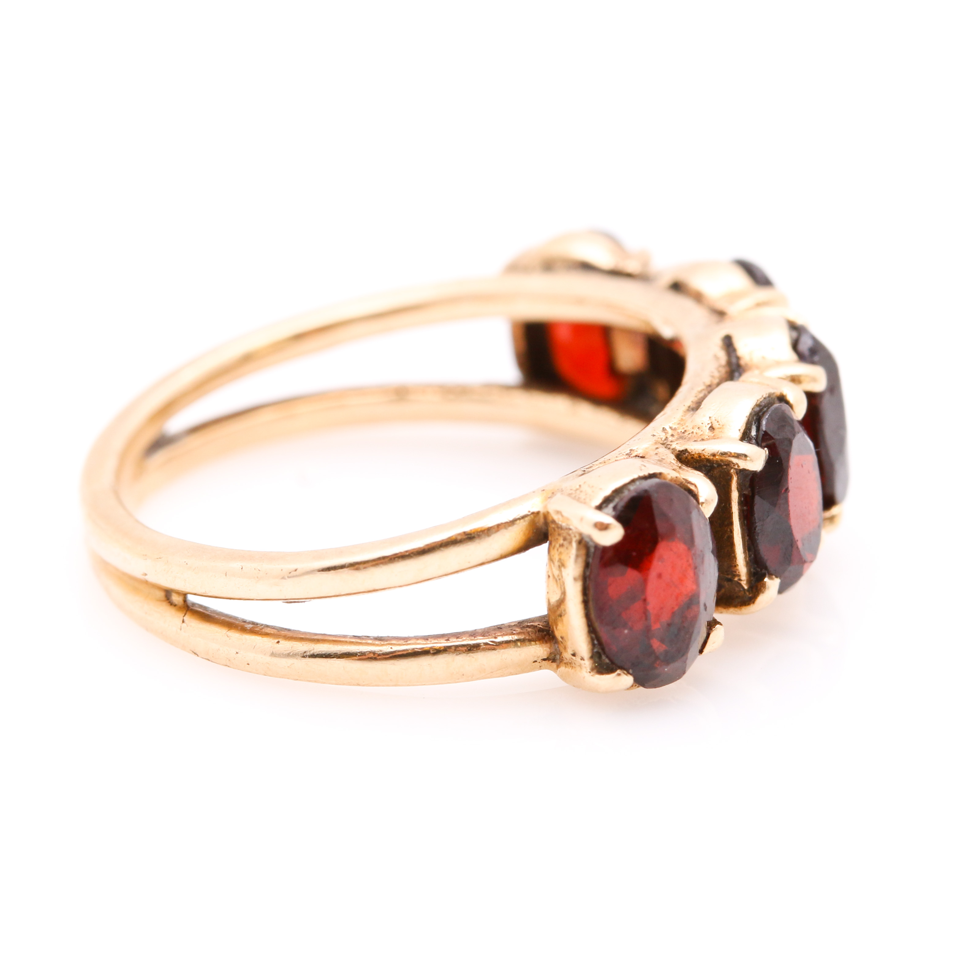 14K Yellow Gold Garnet Ring