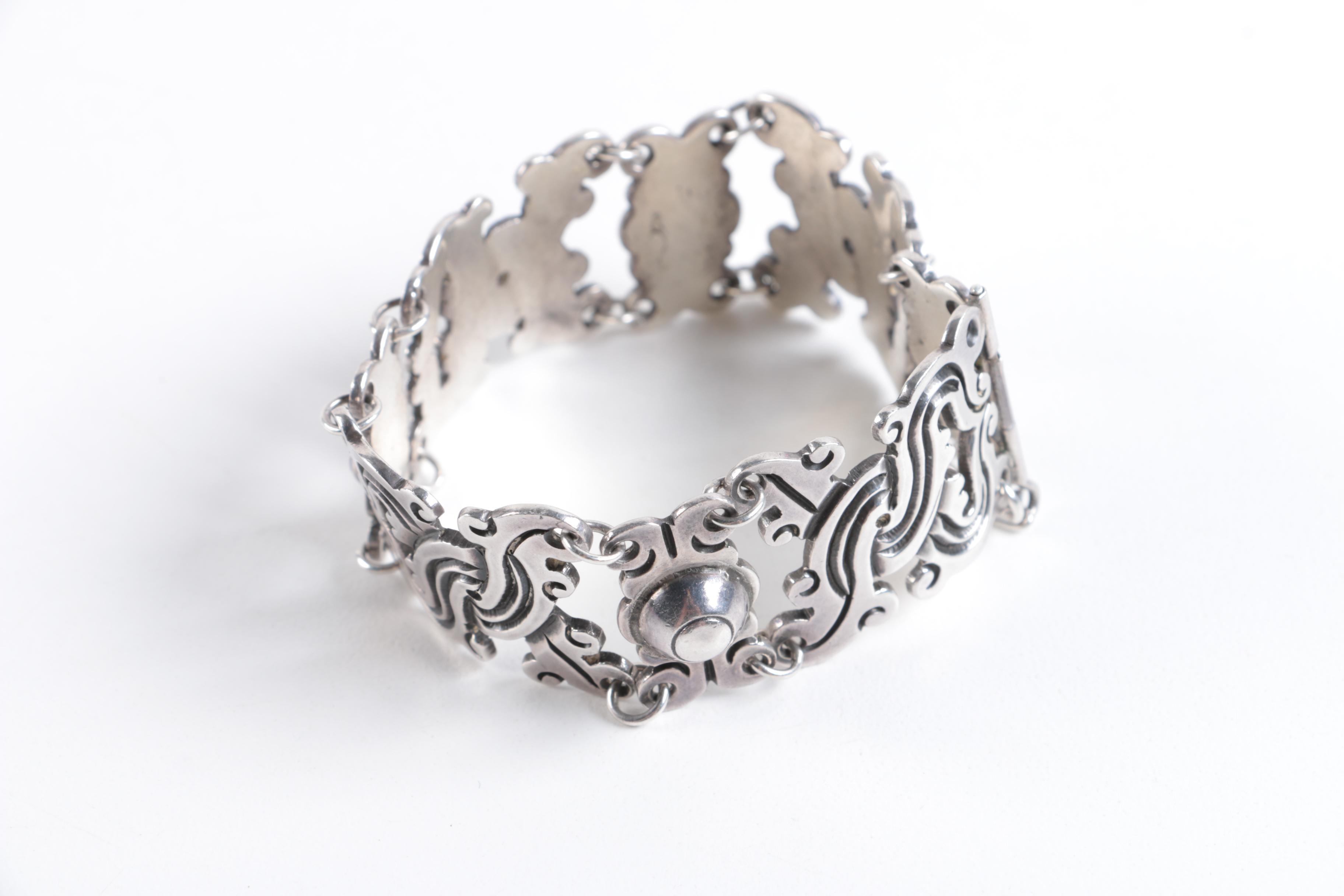 Sterling Silver Jewelry Including Mabe and Freshwater Pearl