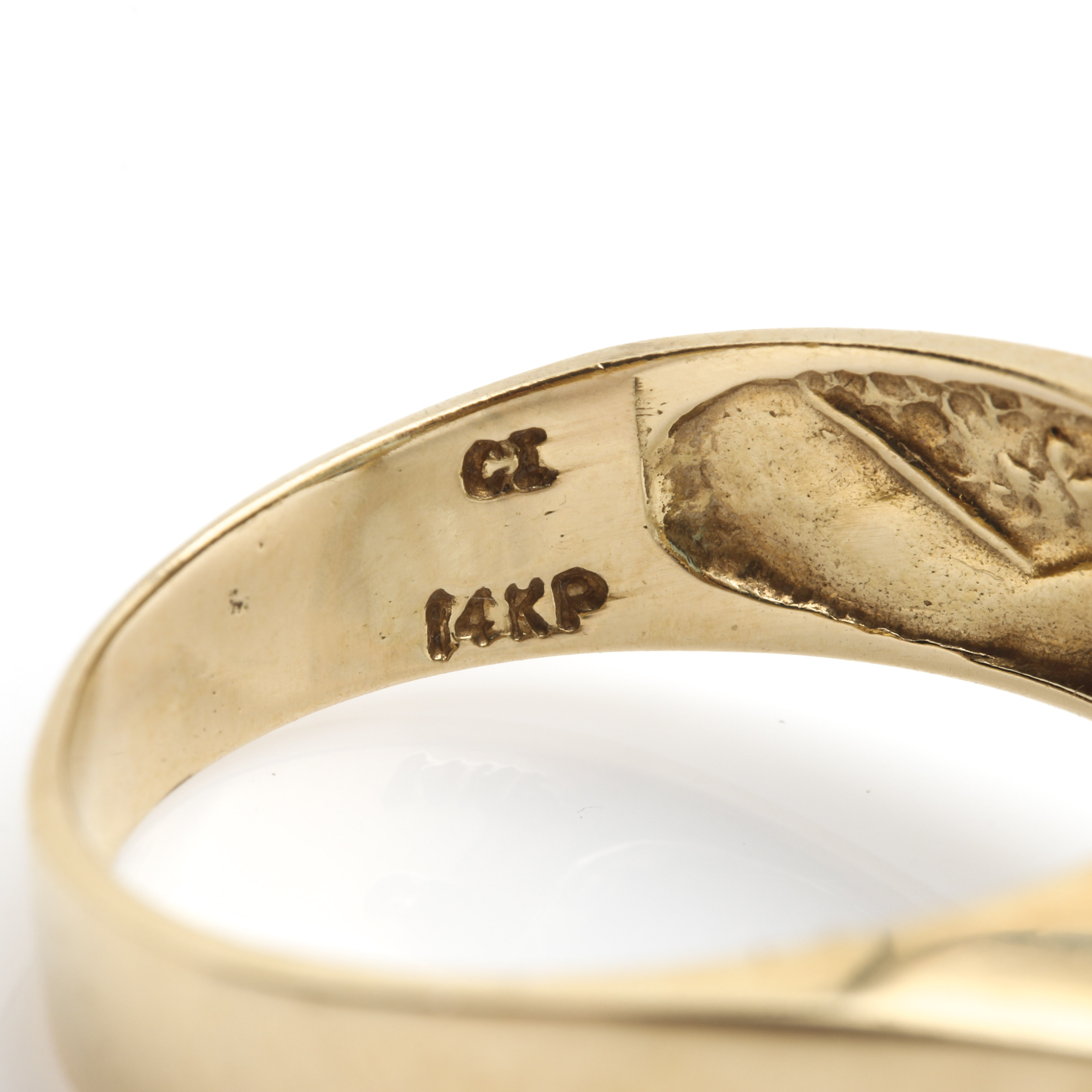 14K Yellow Gold 12.50 CT Blue Topaz Solitaire Ring