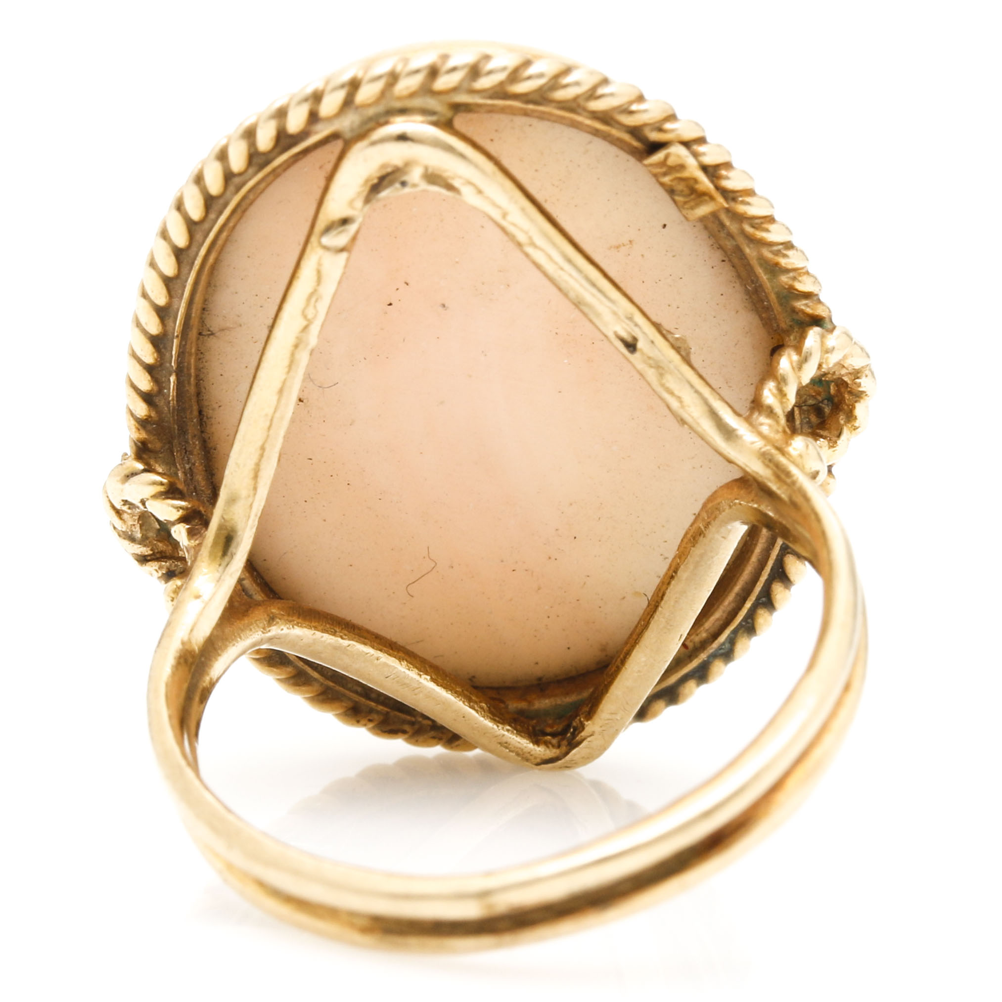 14K Yellow Gold Coral Ring