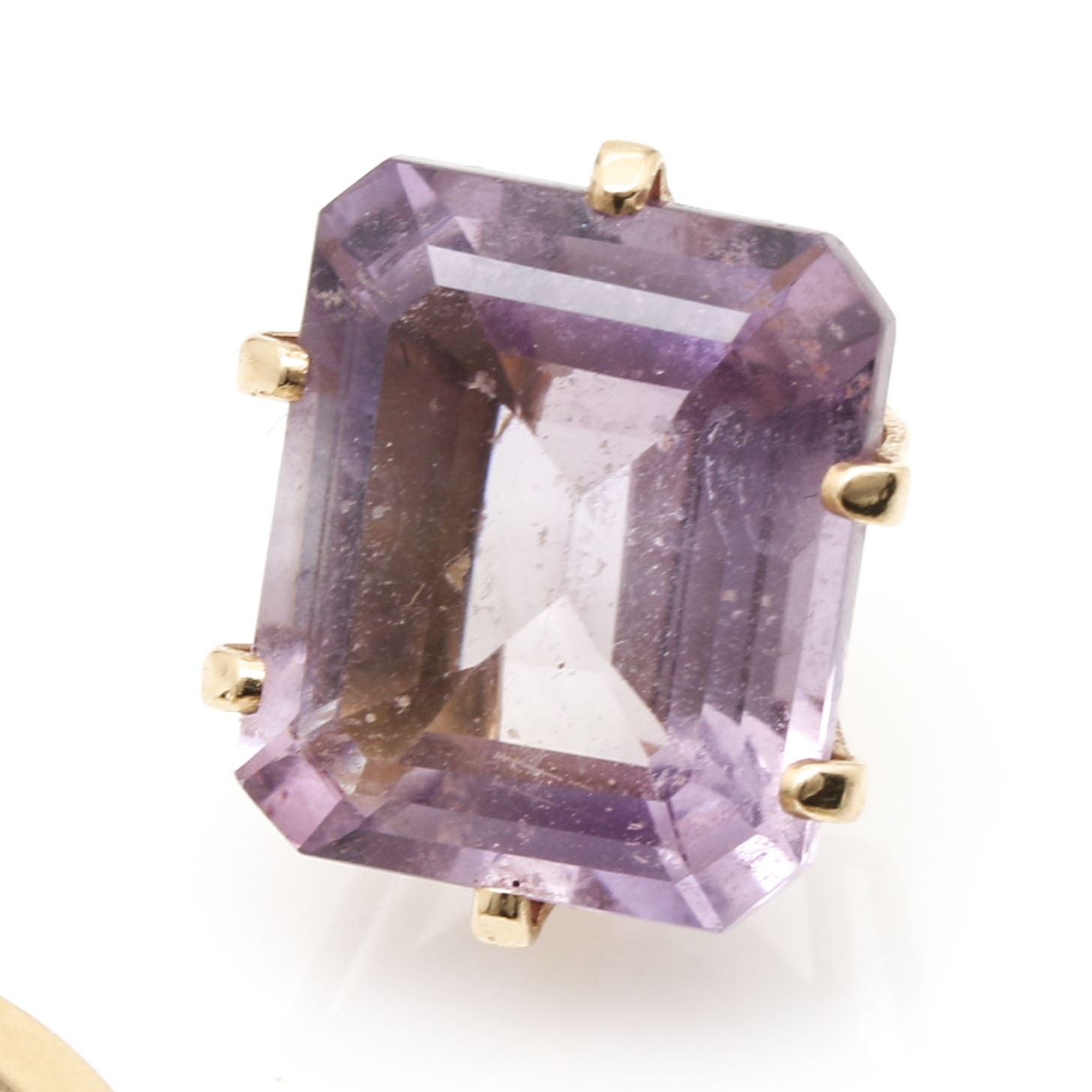 Assorted Scrap Yellow Gold Pieces