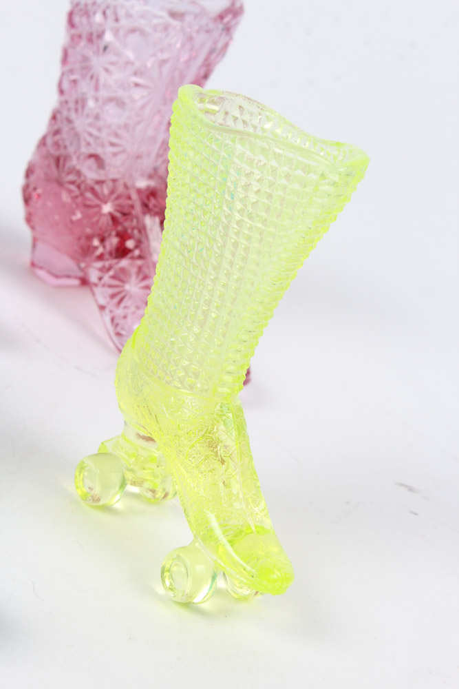 Fenton Glass Shoes Including Vaseline Glass