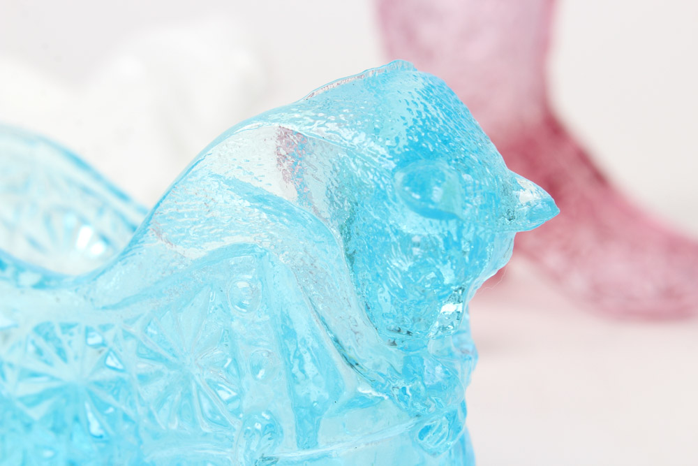 Fenton Glass Shoes Including Vaseline Glass