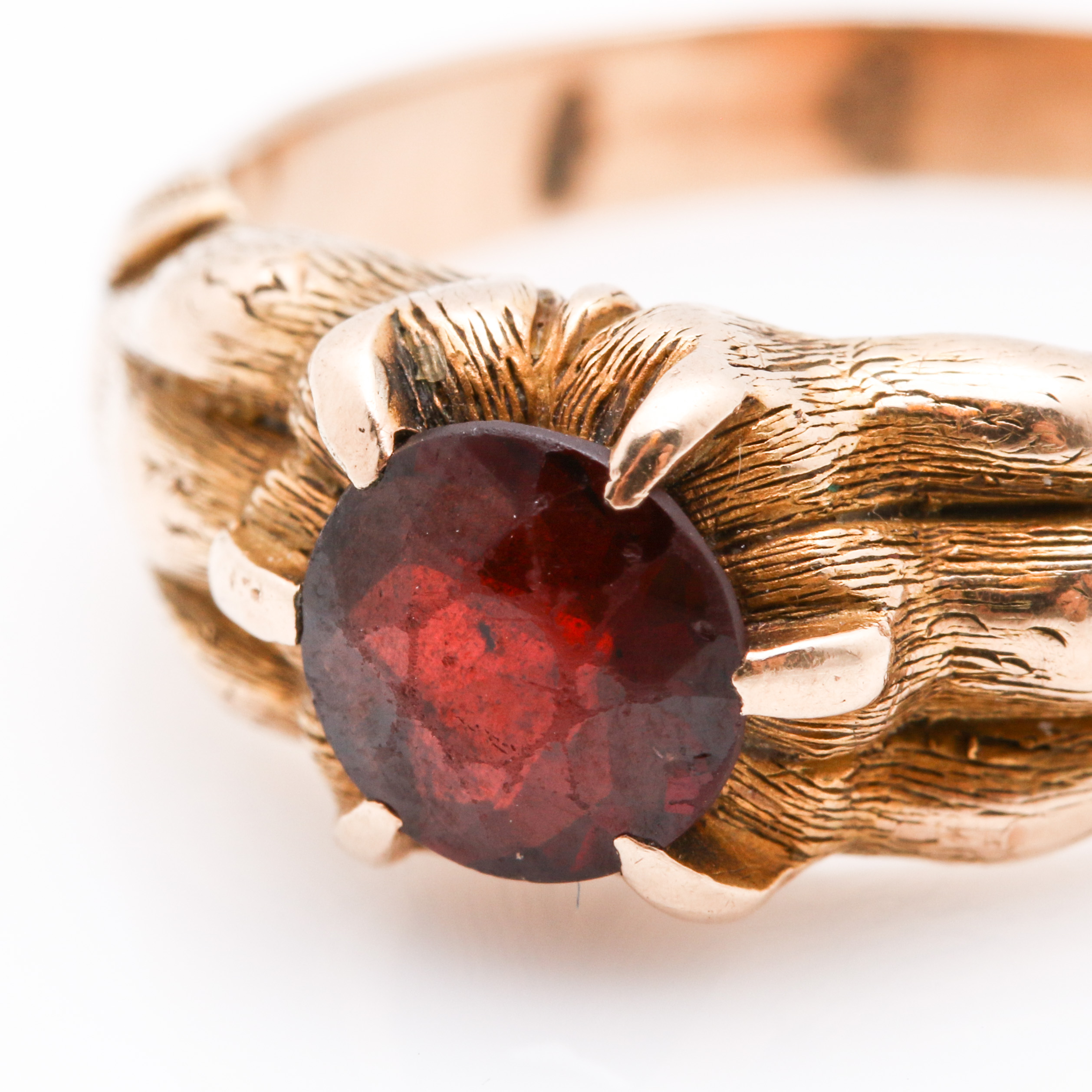 14K Yellow Gold Garnet Ring