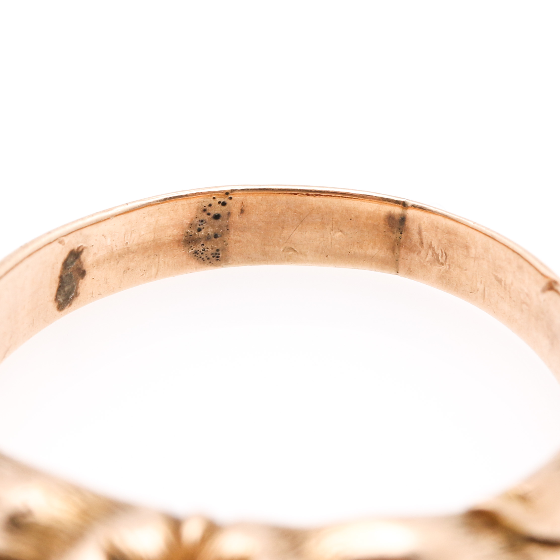 14K Yellow Gold Garnet Ring