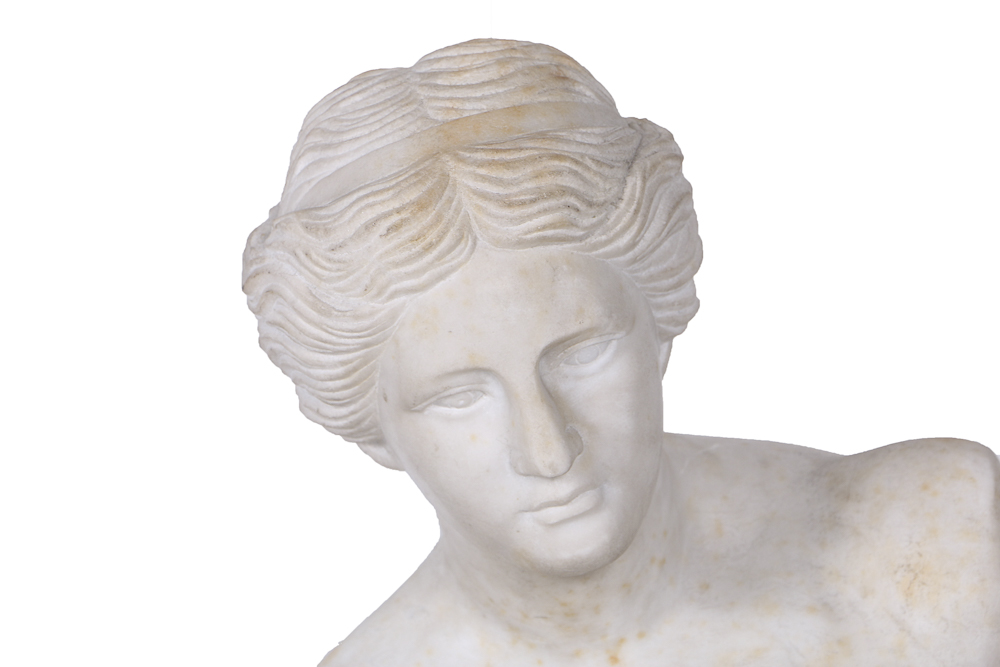 Venus de Milo statue