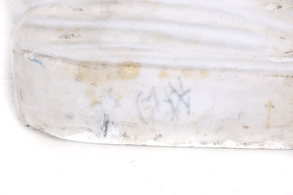 Venus de Milo statue