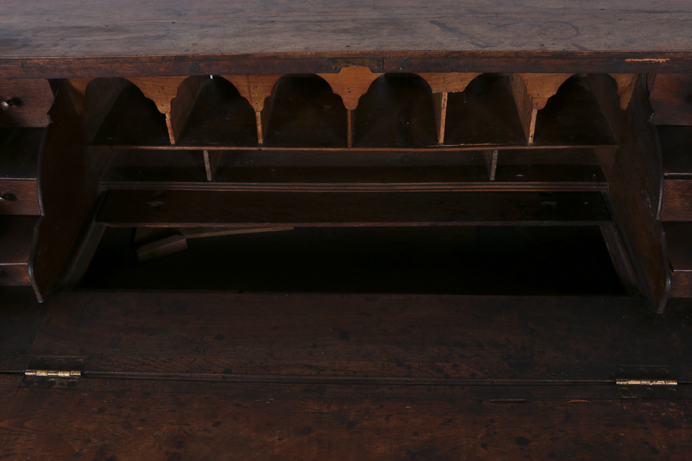 Antique English William and Mary Slant Front Desk, Circa 1730