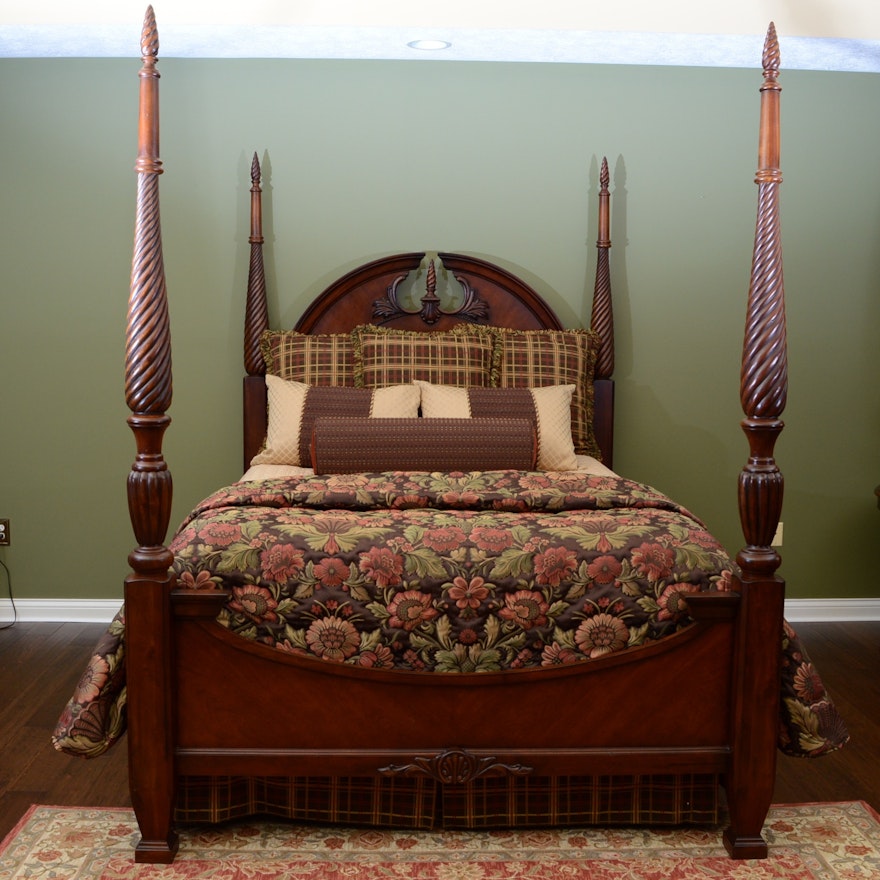 Queen Size Four Poster Bed