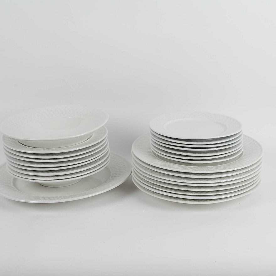 Linens N' Things Basket Weave Glazed White Dinnwerware