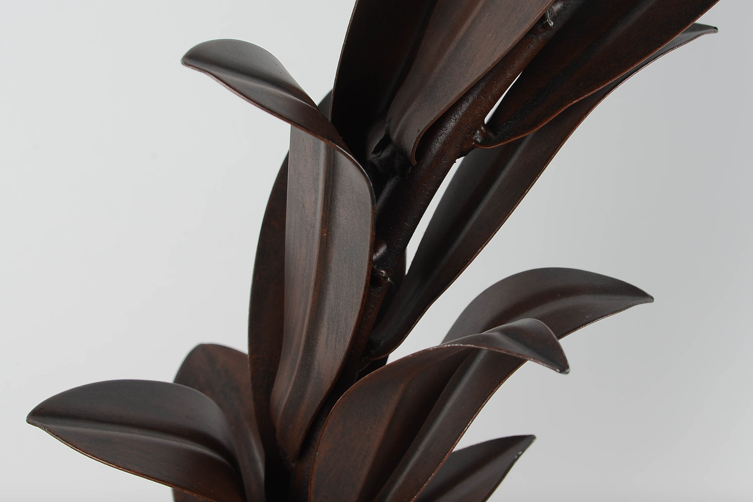 Metal Laurel Wreath Sculpture