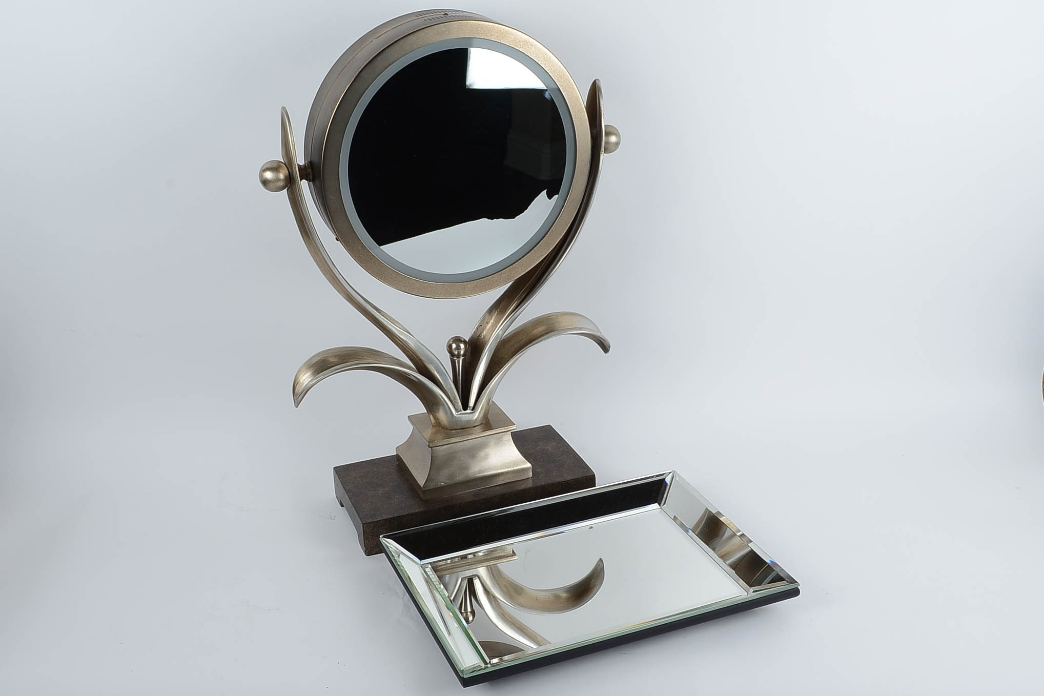 Rotating Mirror and Mirrored Tray