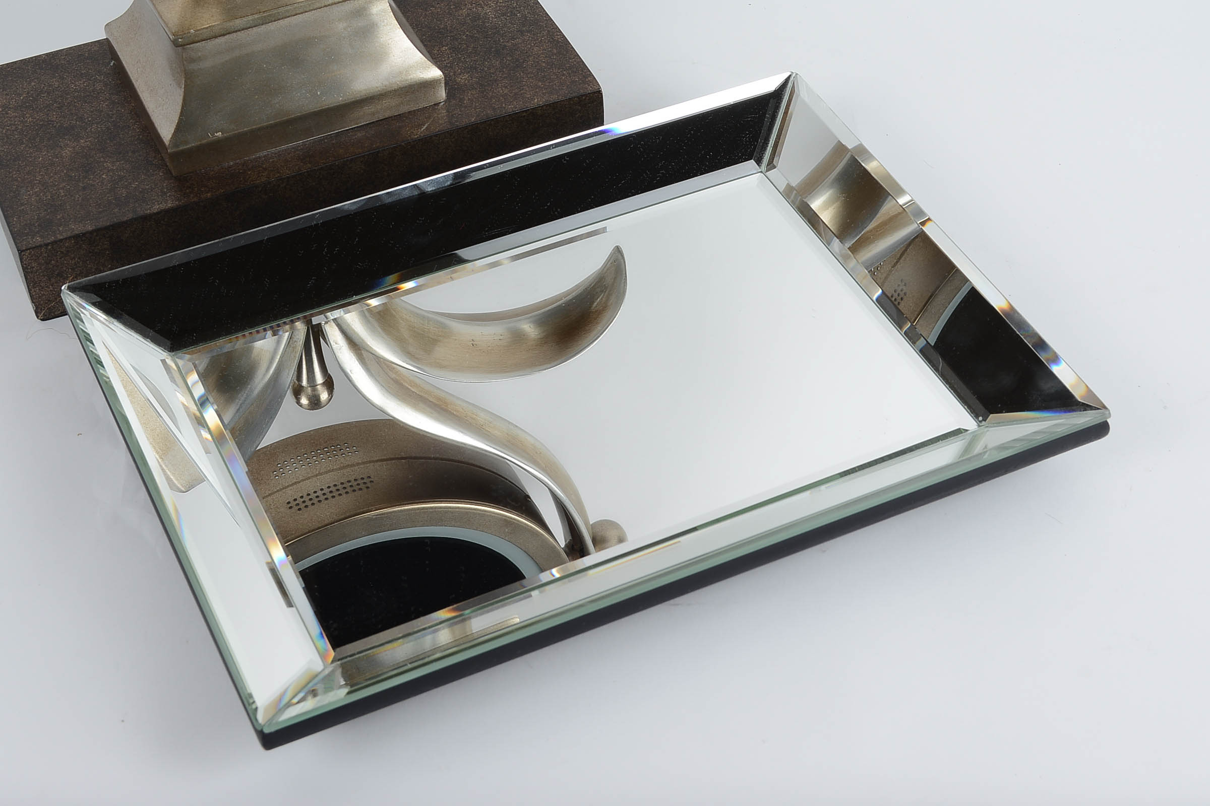 Rotating Mirror and Mirrored Tray