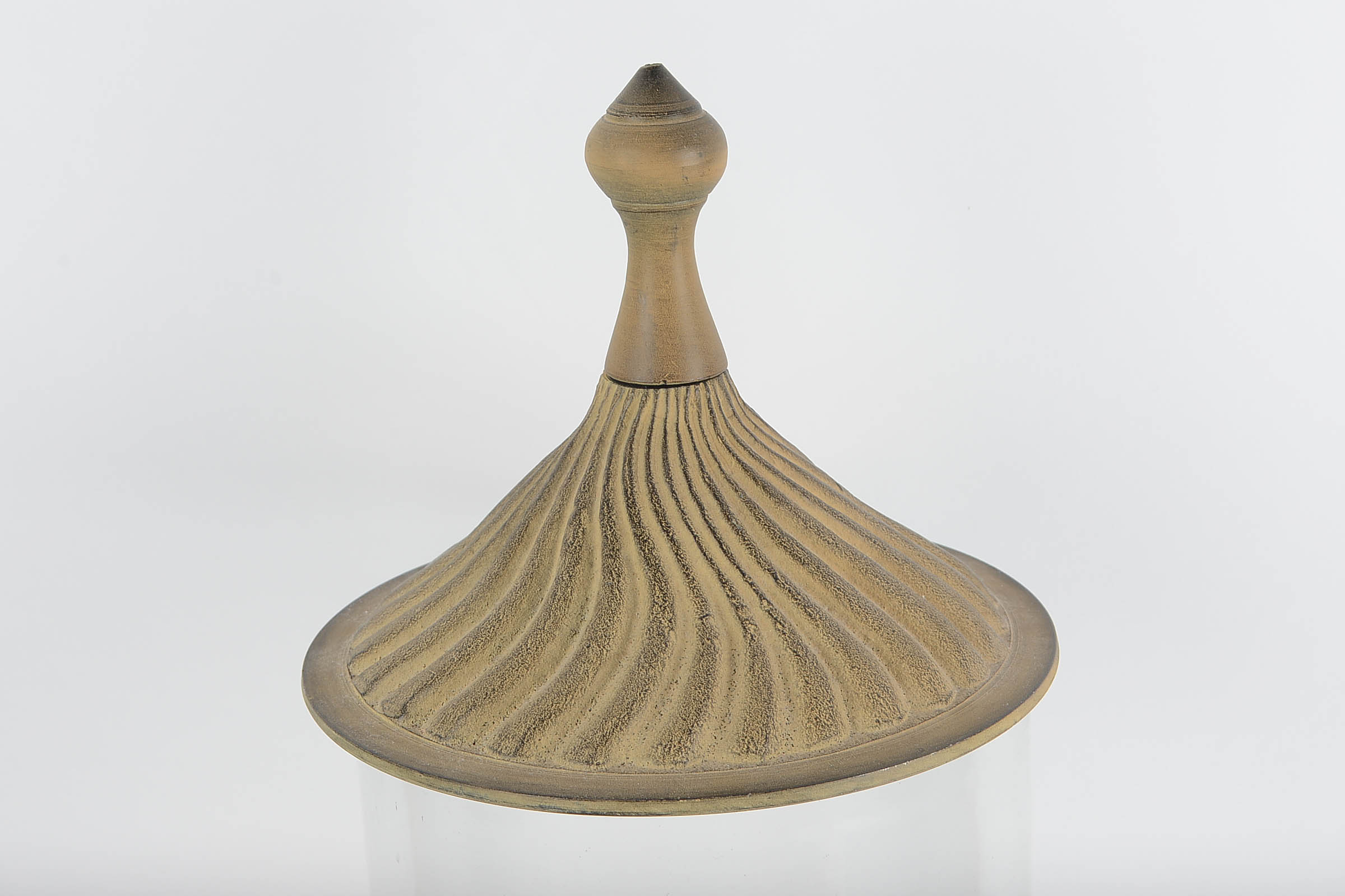 Selection of Home Decor including Chaney Clock