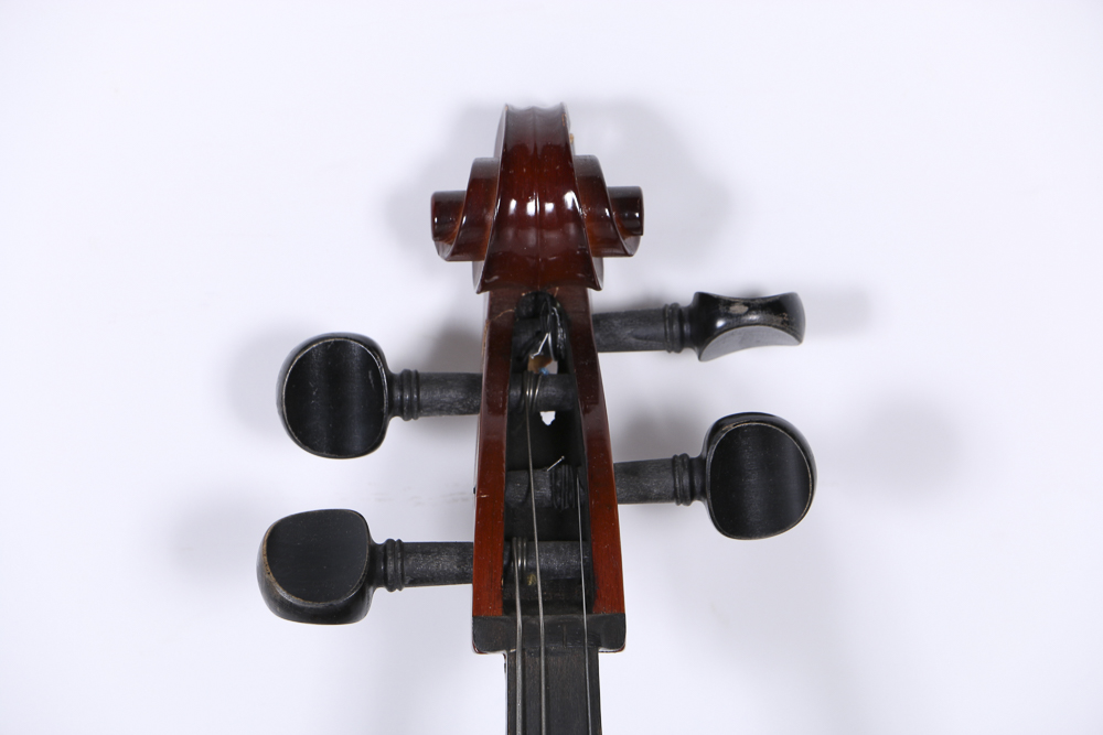 Boosey & Hawkes Model 400 Cello